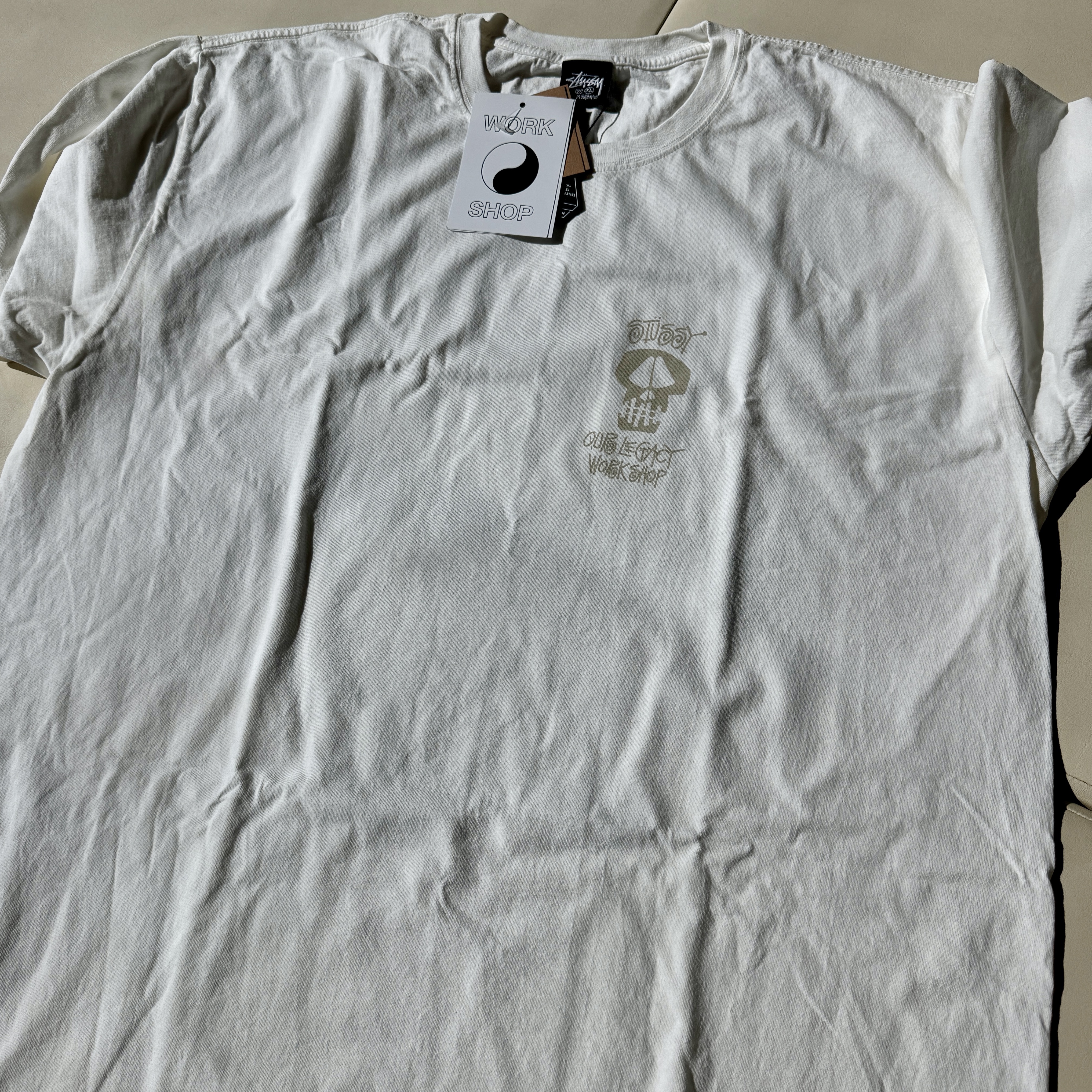 Stussy x Our Legacy Work Shop Surf Skull Pigment Dyed T-Shirt Natural 착용 스타일 - 1