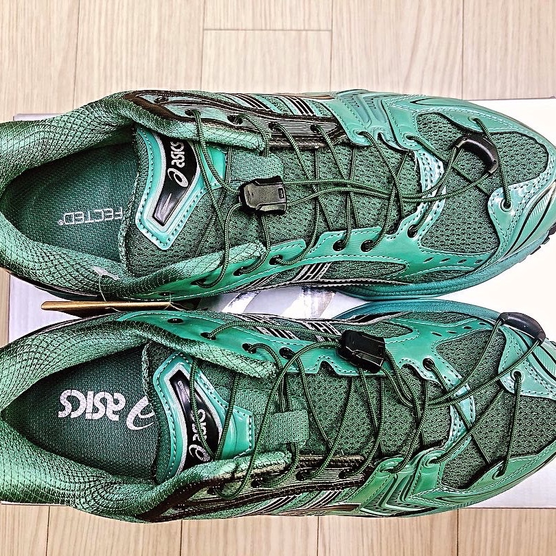 Asics x Unaffected Gel-Kayano 14 Uranus Green 착용 스타일 - 2