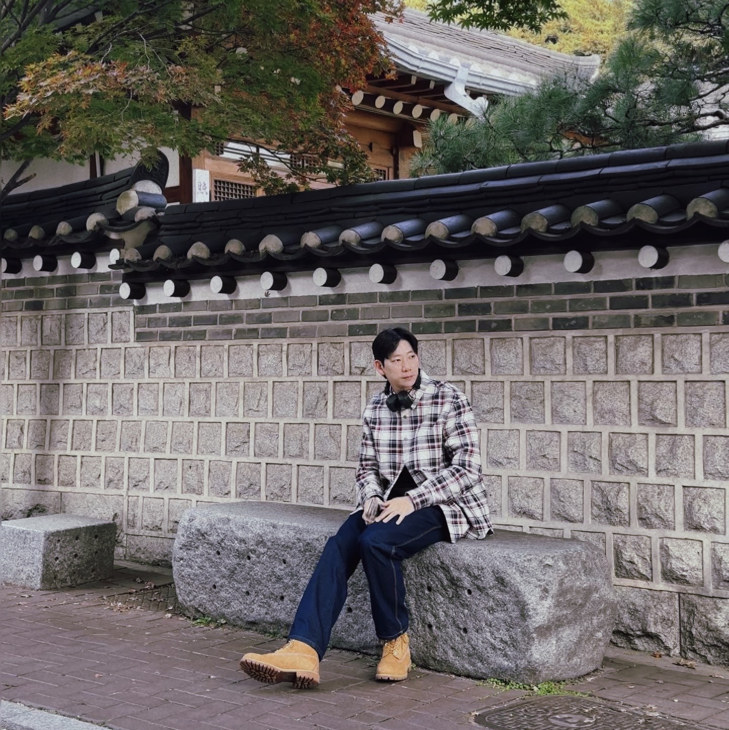 Timberland Premium 6 inch Waterproof Boot Wheat Nubuck - Wide, Marshall Major IV Black (Korean Ver.) 착용 스타일 - 2