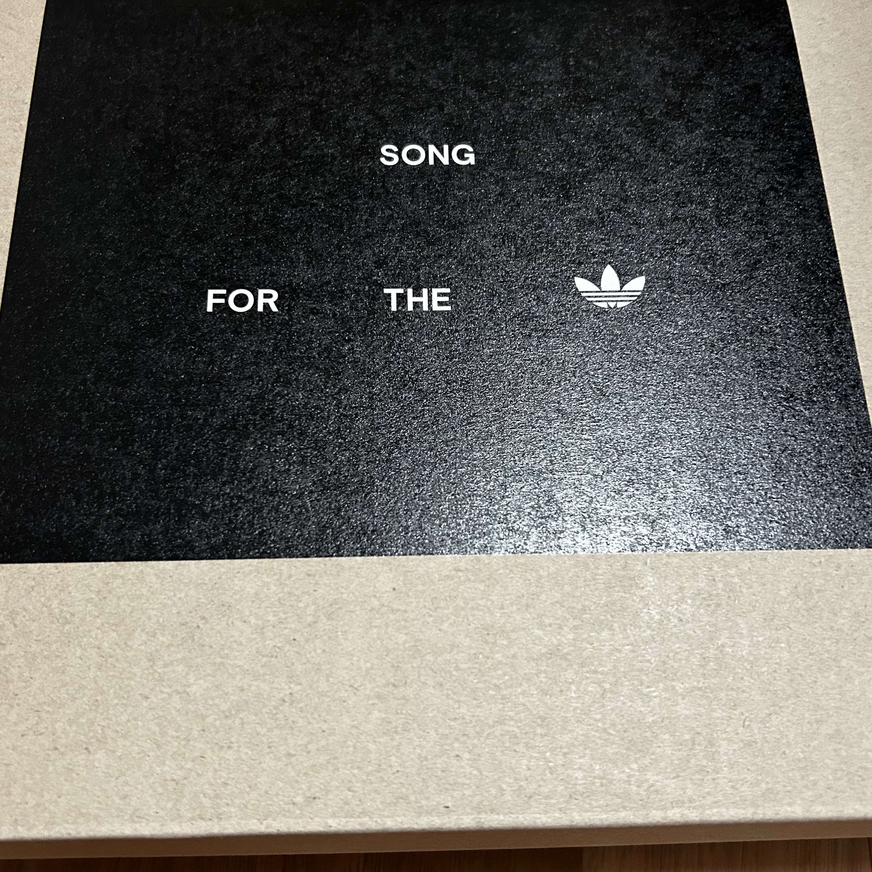Adidas x Song for the Mute Campus 80s Bliss Core Black 착용 스타일 - 5