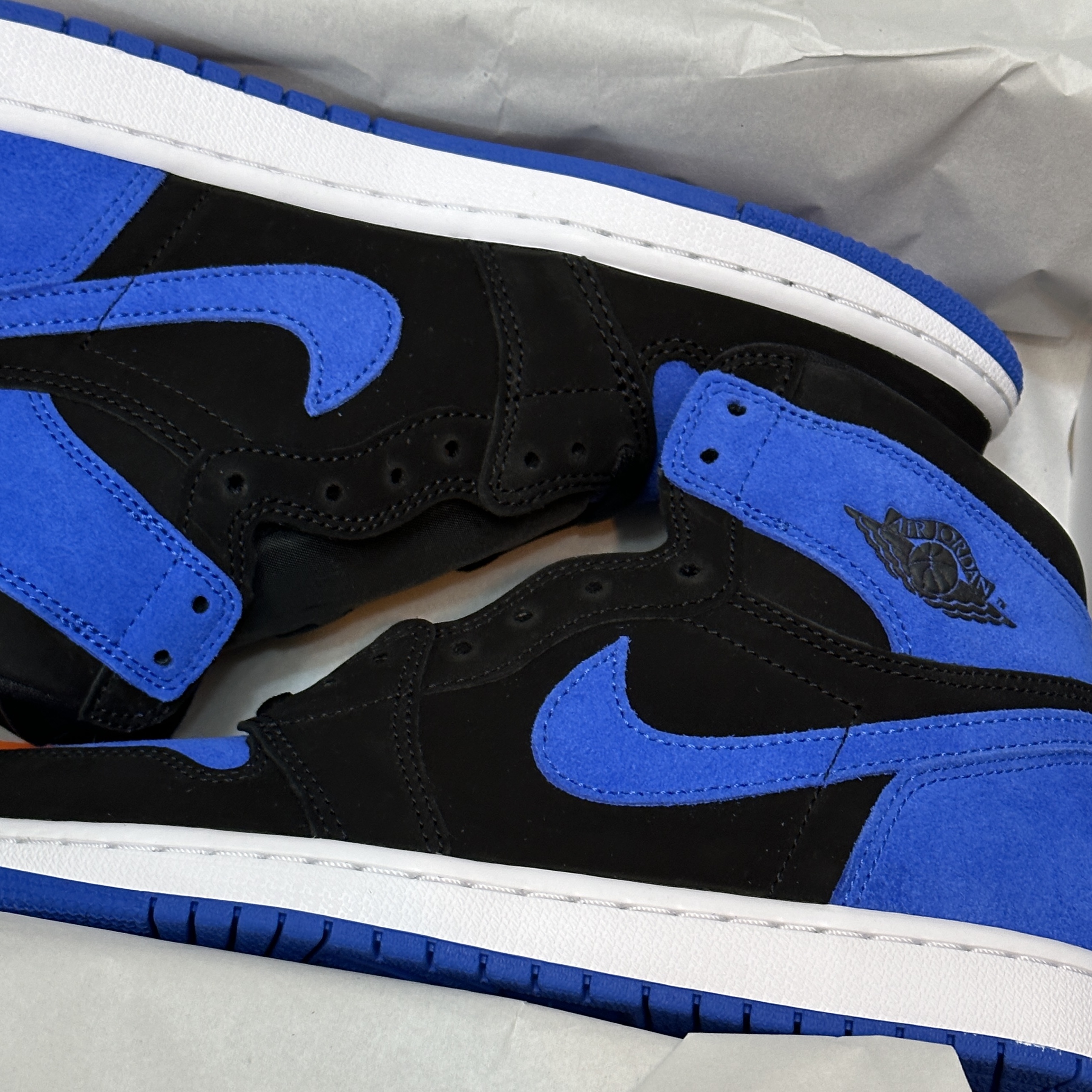 Jordan 1 Retro High OG Royal Reimagined 착용 스타일 - 6