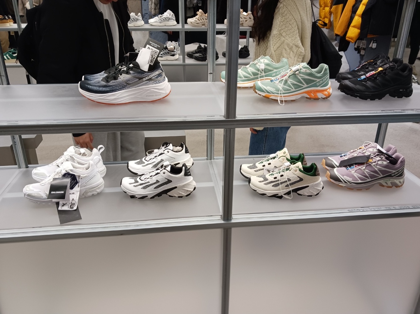 Salomon Speedverse PRG White Vanilla Ice, Salomon XT-6 Quail Plum Kitten 착용 스타일