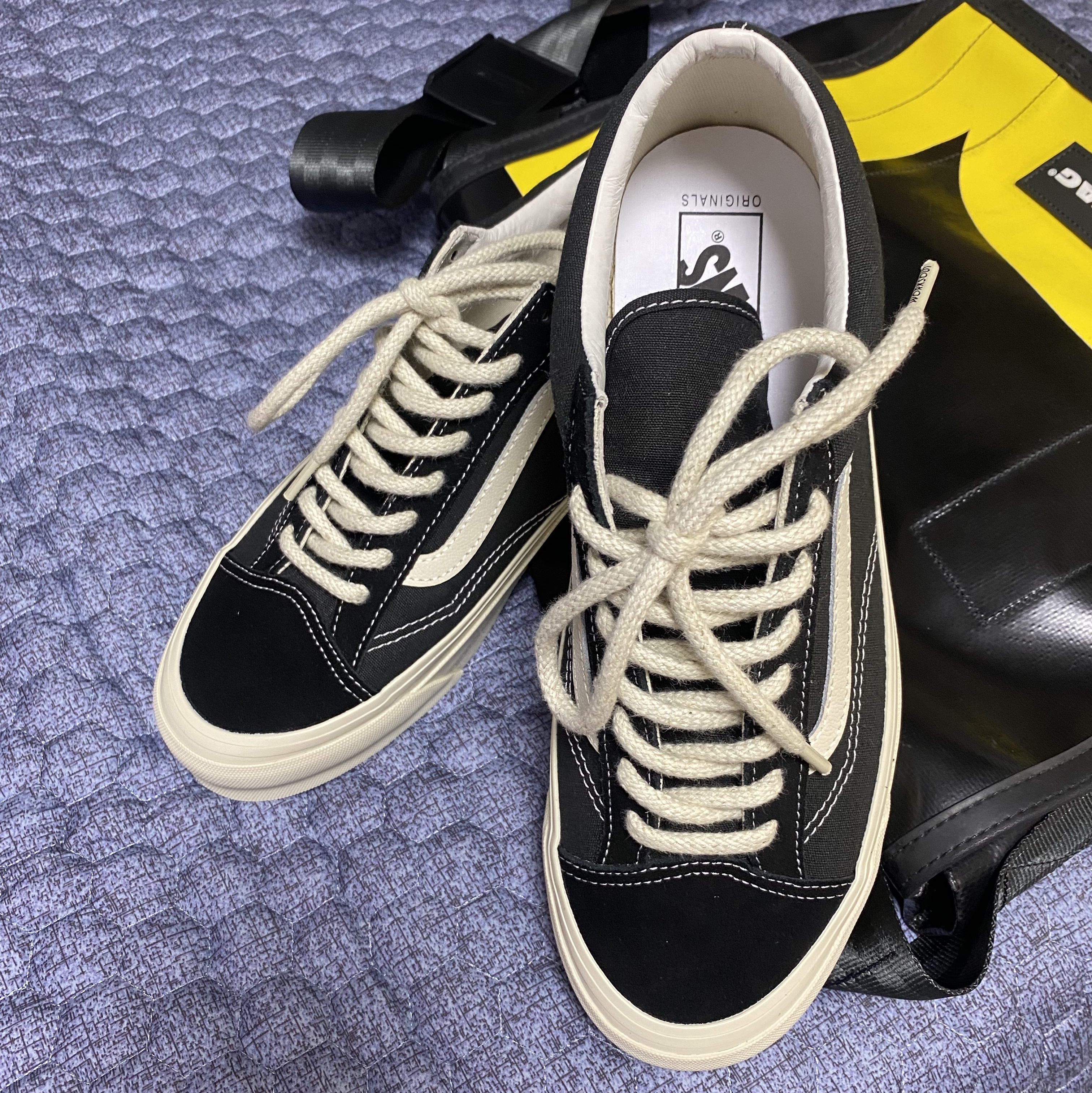Vans Vault x Worksout OG Style 36 LX Black White Aspa 착용 스타일 - 1