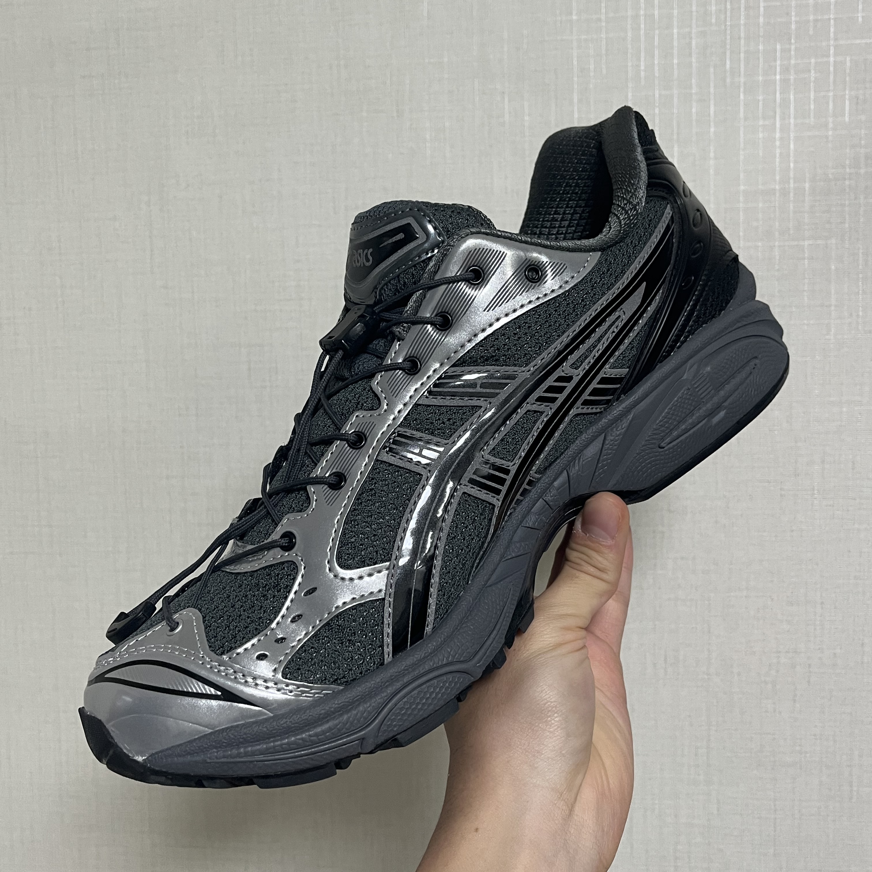 Asics x Unaffected Gel-Kayano 14 Silver Moon 착용 스타일 - 4