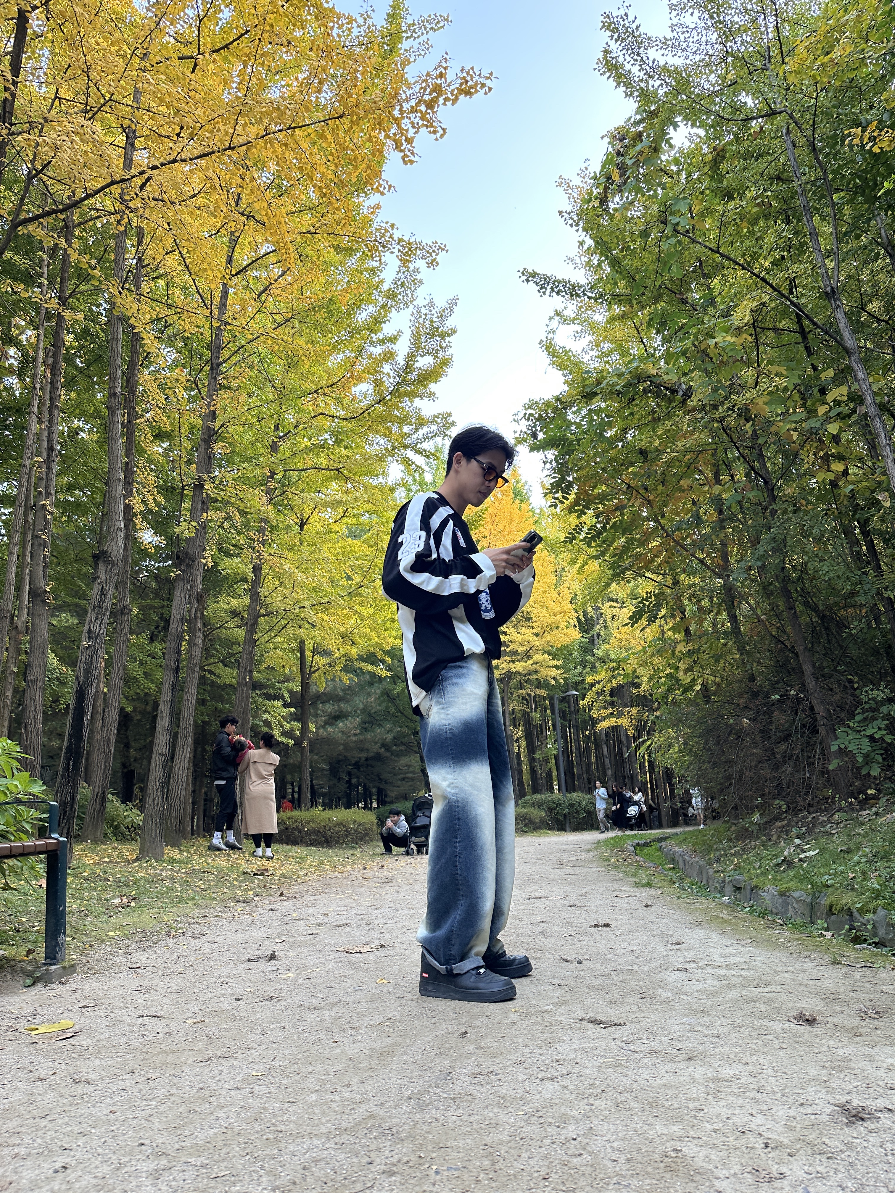 Nike x Supreme Air Force 1 Low Black, Project G/R Long Sleeve Football Jersey Black 착용 스타일 - 2