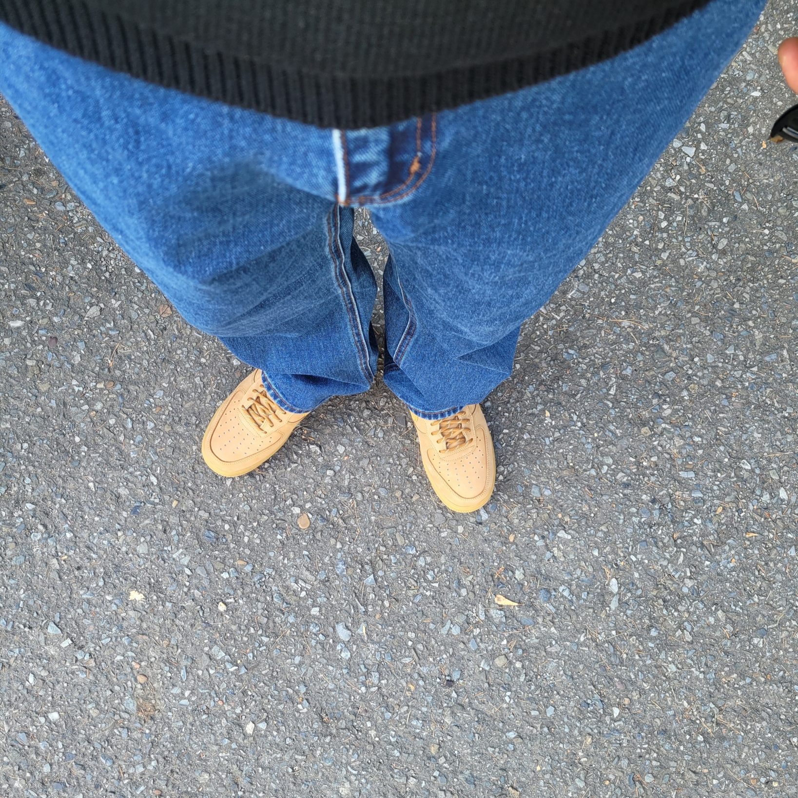Nike Air Force 1 '07 WB Flax 착용 스타일