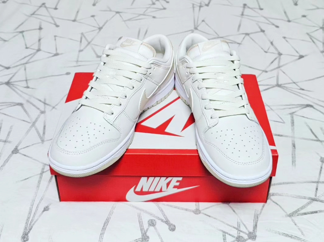 Nike Dunk Low Retro Phantom Sanddrift 착용 스타일 - 3