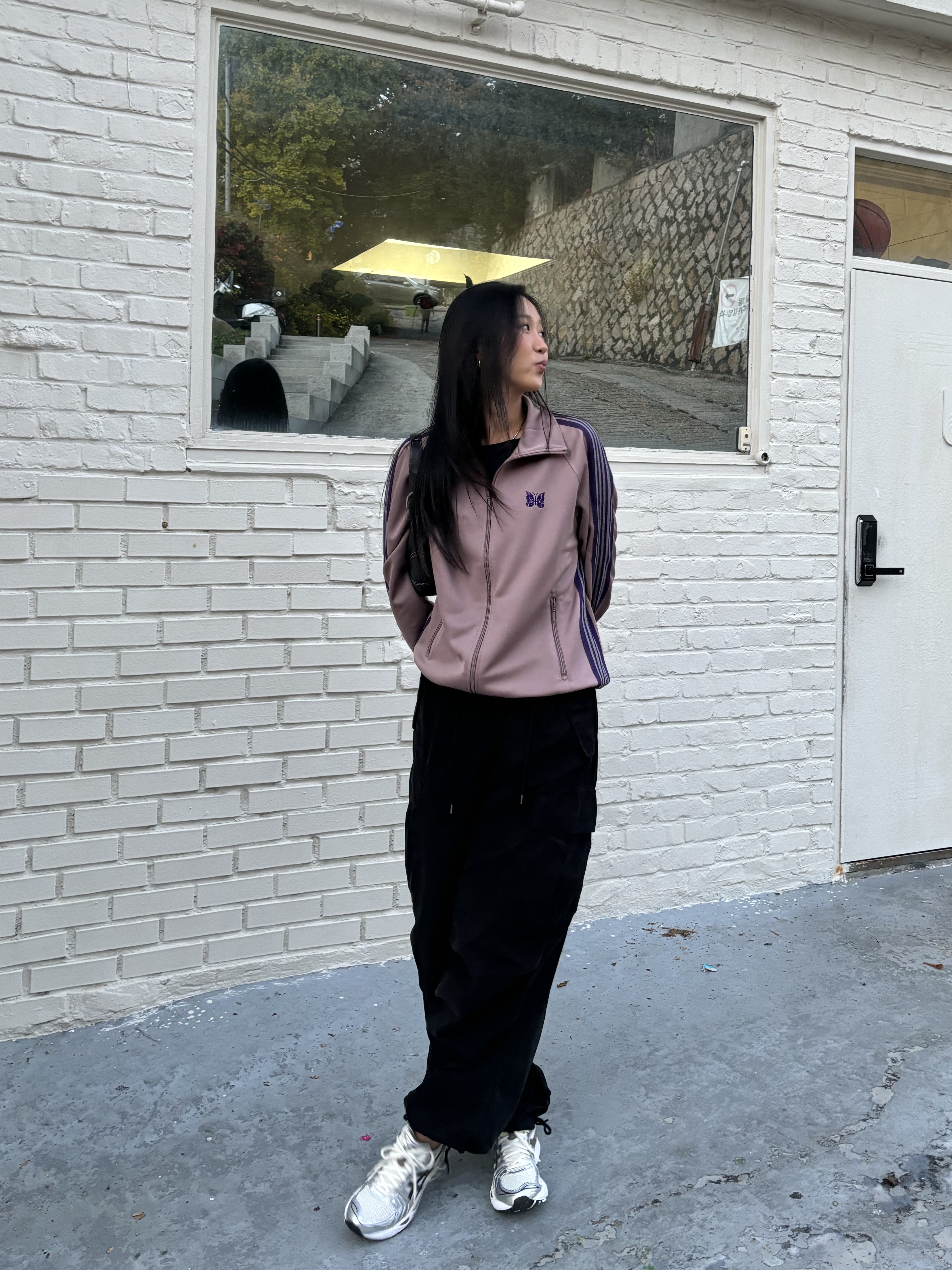 Needles Track Jacket Poly Smooth Taupe, Asics Gel-Kayano 14 Cream Black 착용 스타일 - 1