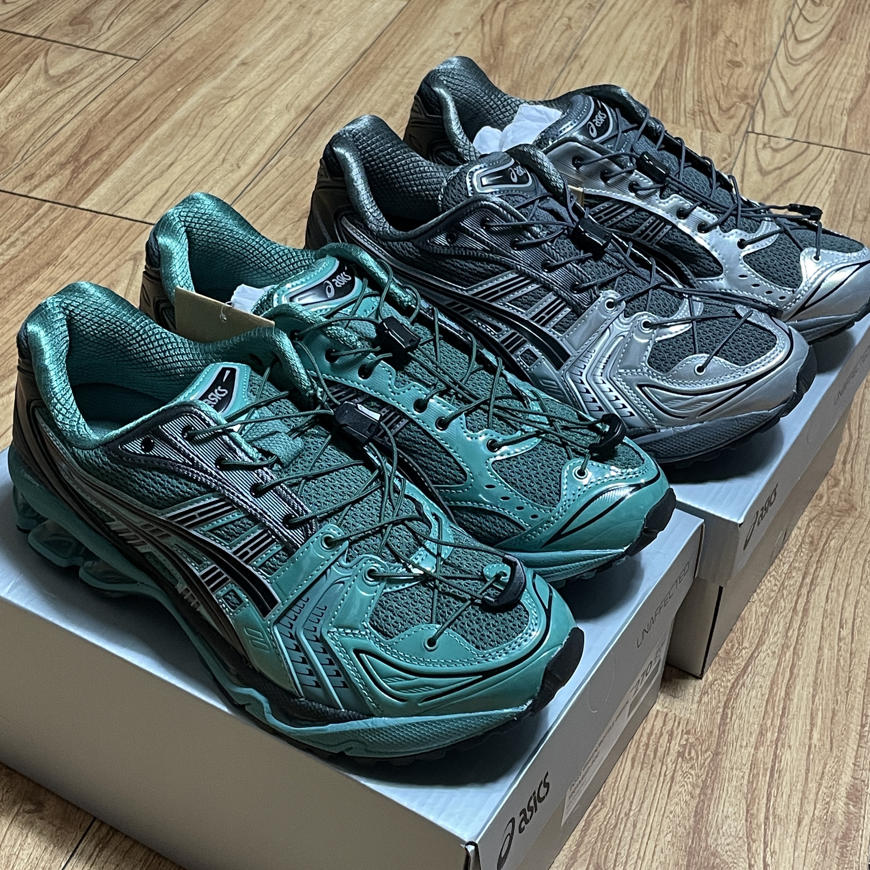 Asics x Unaffected Gel-Kayano 14 Uranus Green 착용 스타일