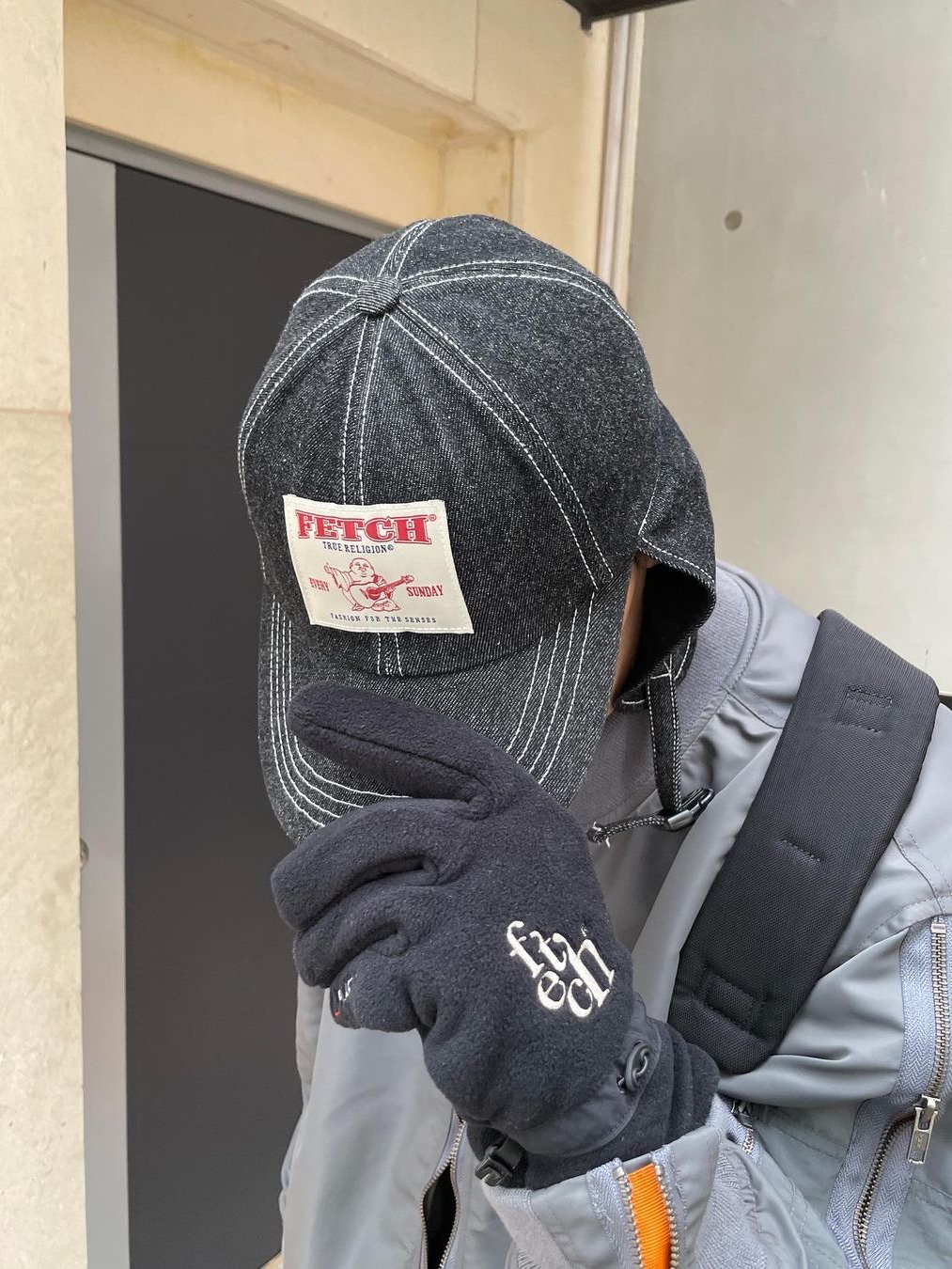 True Religion x Fetch Denim Cap Black 착용 스타일 - 1