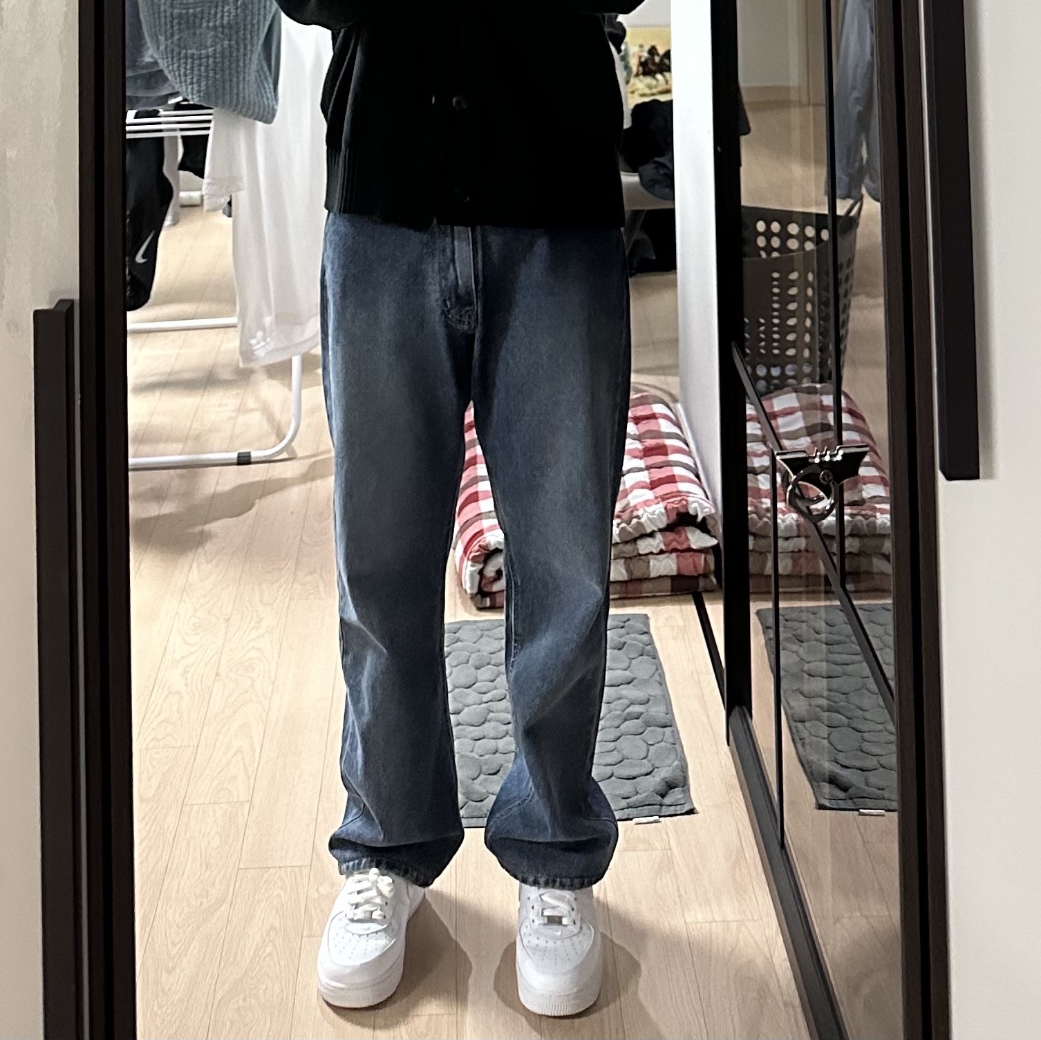 Nike x Supreme Air Force 1 Low White 착용 스타일