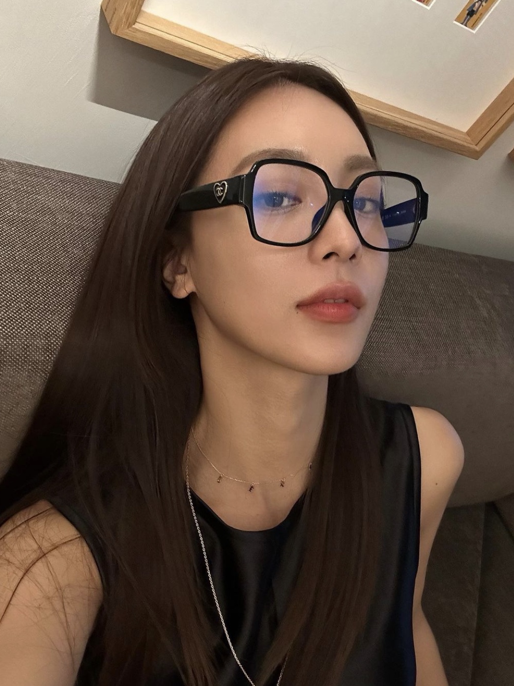 Chanel Square Blue Light Glasses Acetate & Black International Fit 착용 스타일