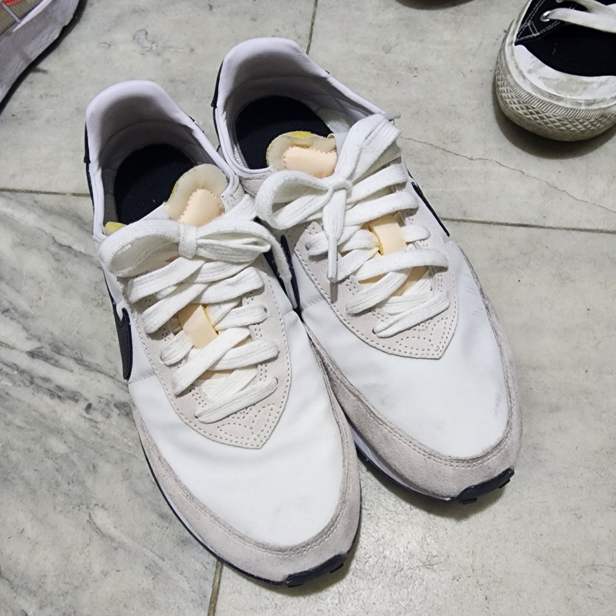 Nike ZoomX Vaporfly Next% 3 White Grey 착용 스타일