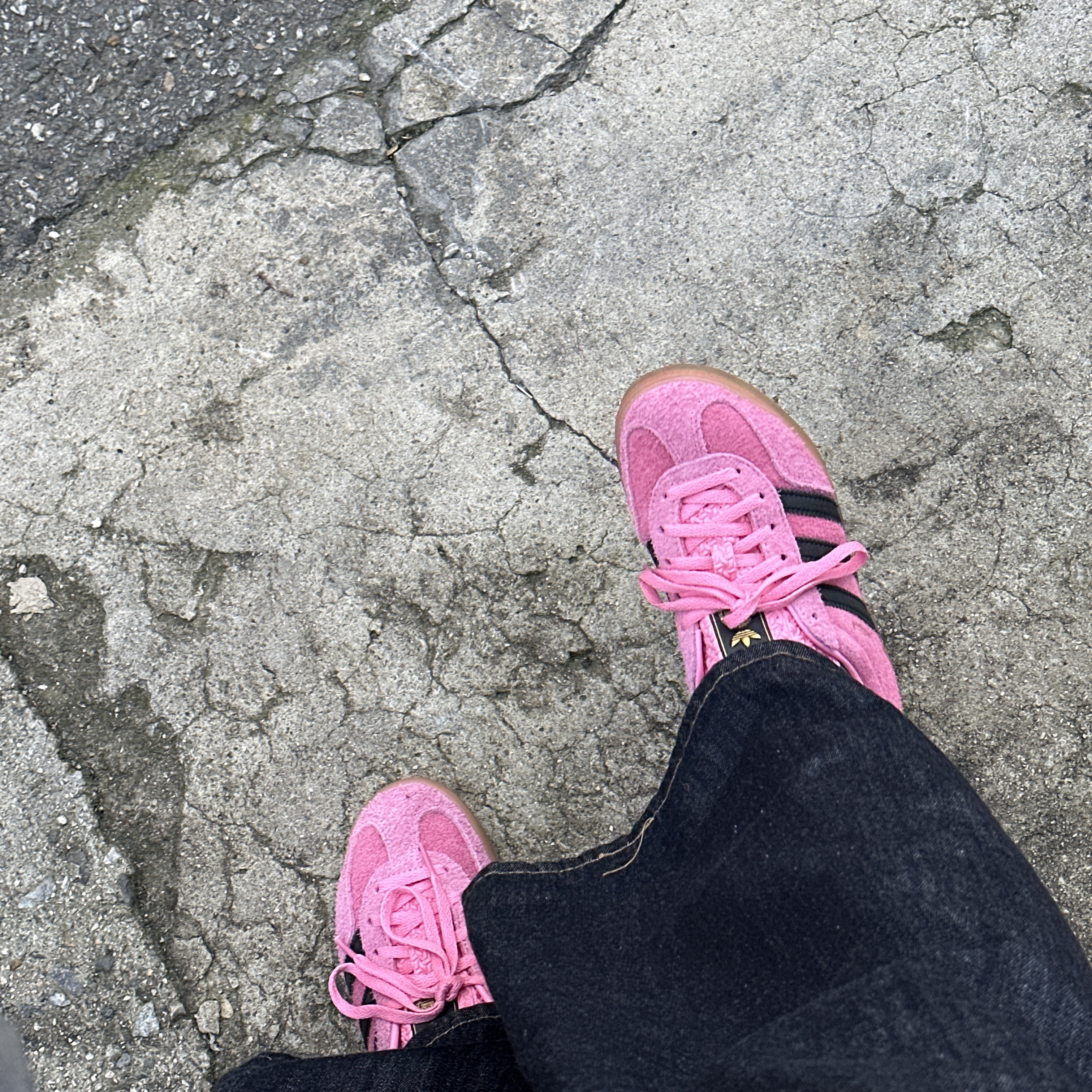 (W) Adidas Gazelle Indoor Bliss Pink 착용 스타일 - 3