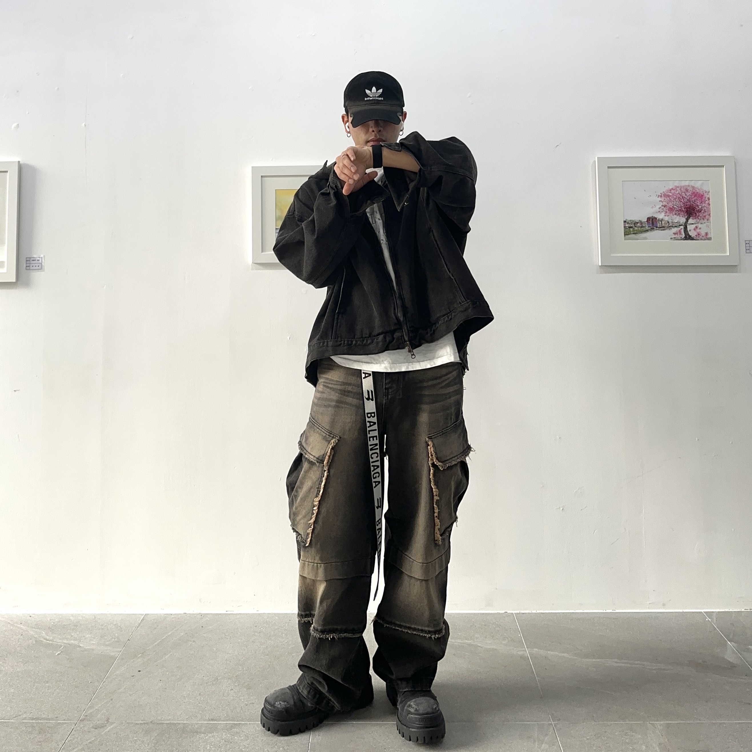 Balenciaga Combat Strike 20mm Boots Black, Balenciaga D Ring Belt Black 착용 스타일 - 1