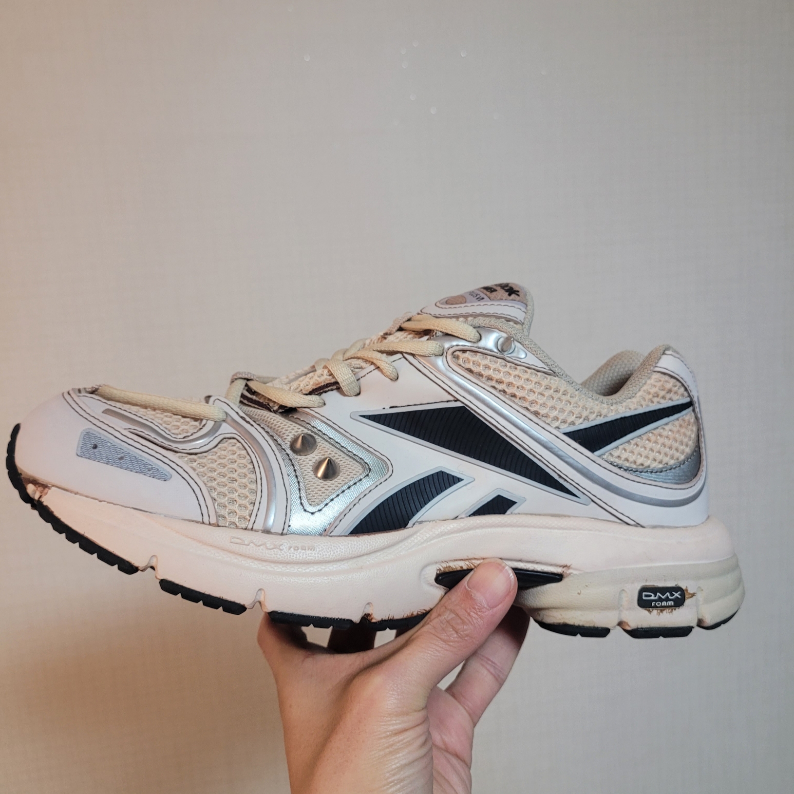 Reebok x Project G/R Bondage Hybrid Premier Road Vintage White 착용 스타일 - 2
