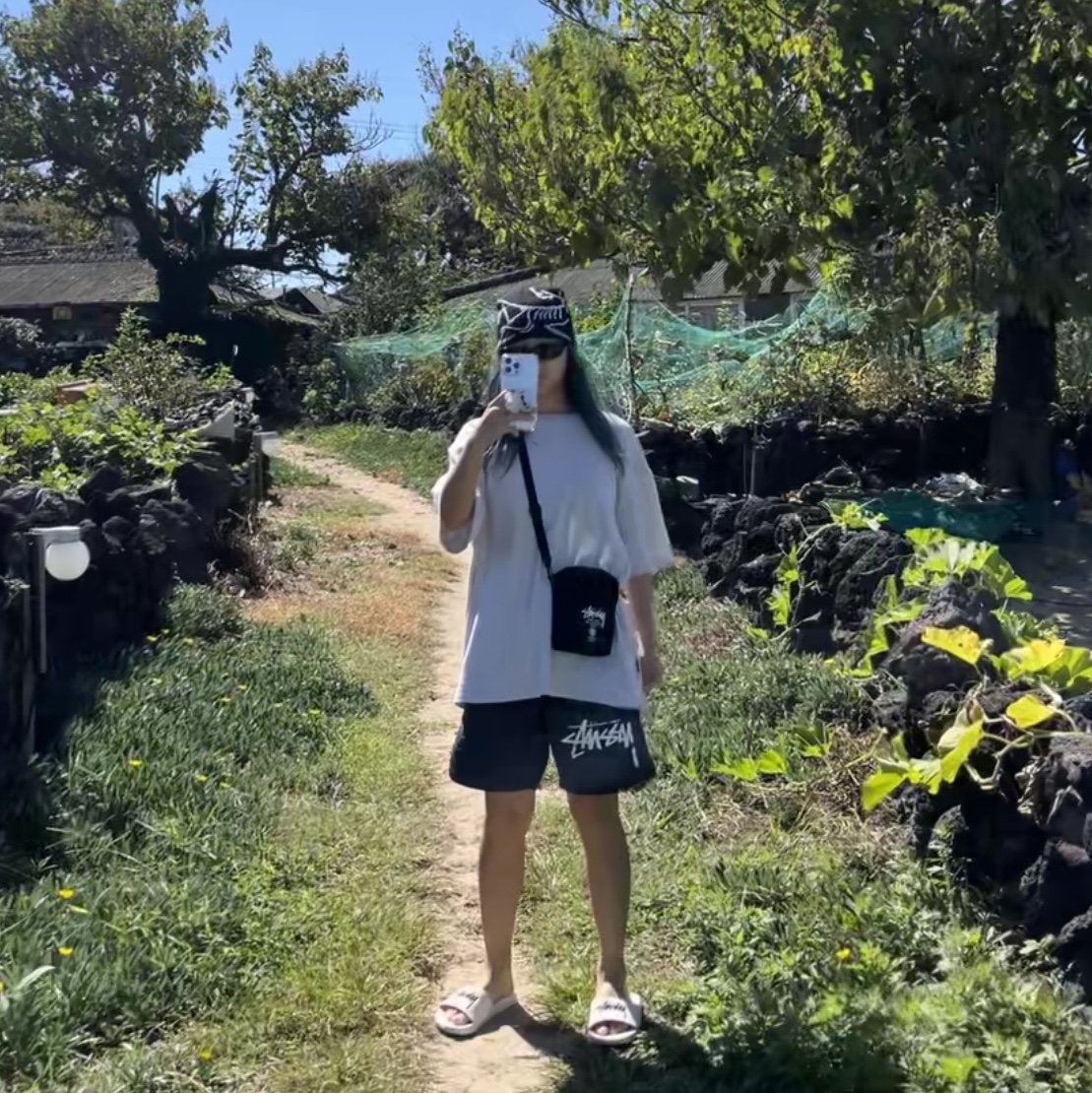 Arc'teryx Bird Head Toque Orca, Nike x Stussy Water Shorts Off Noir 착용 스타일