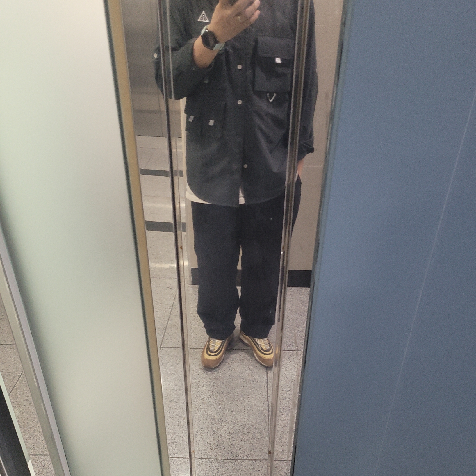 Nike ACG Dri-Fit UV Devastation Trail Shirt Dark Smoke Grey - Asia, Nike Air Max 97 Shipping Box Ale Brown 착용 스타일 - 1