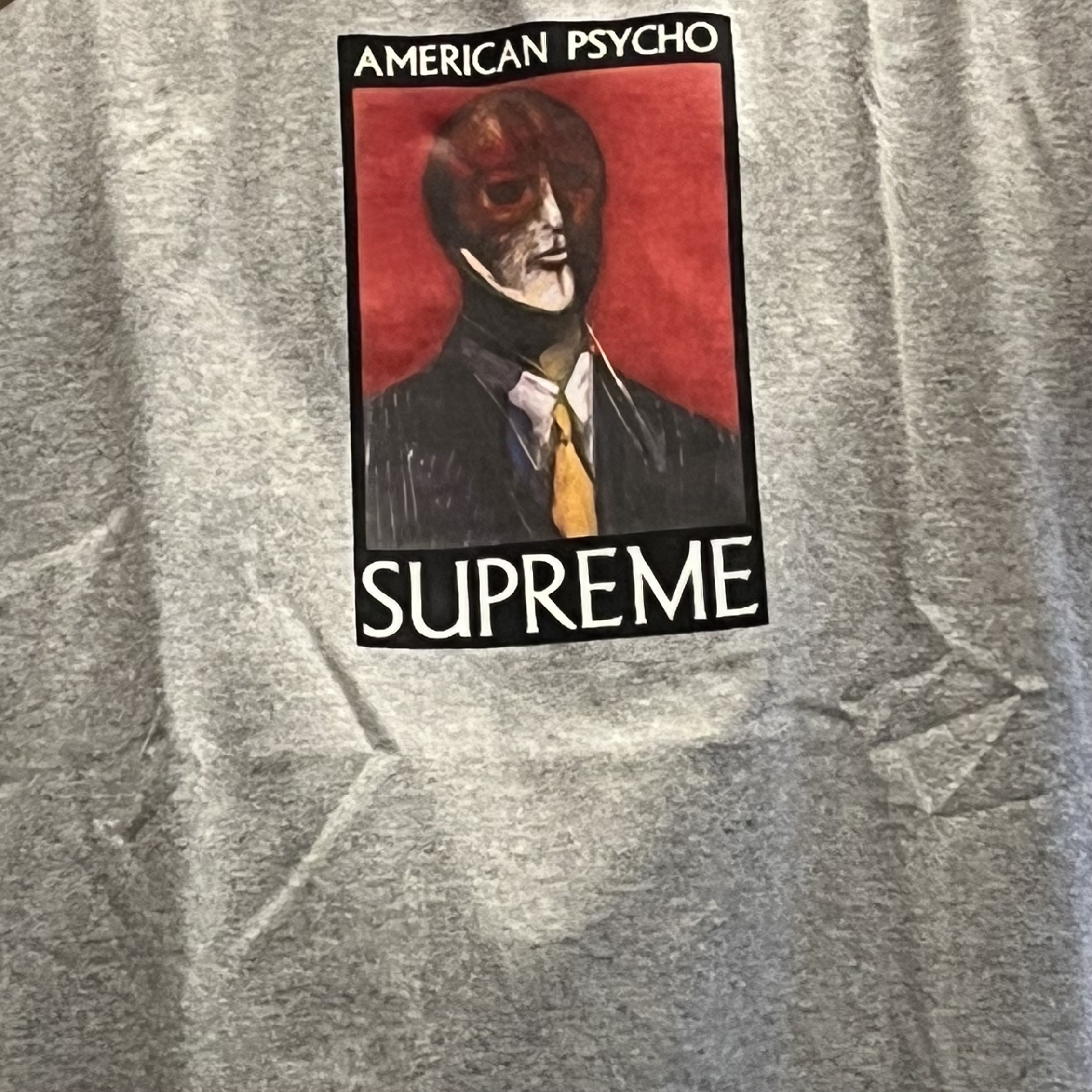 Supreme American Psycho T-Shirt Heather Grey - 23FW 착용 스타일