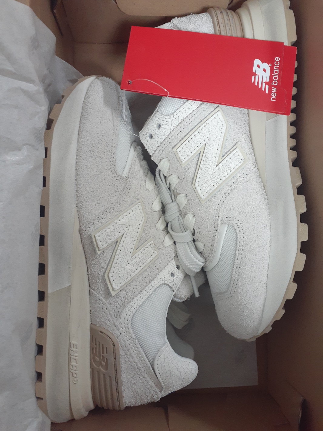 New Balance x Recto 574 Ash Cream Legacy 착용 스타일