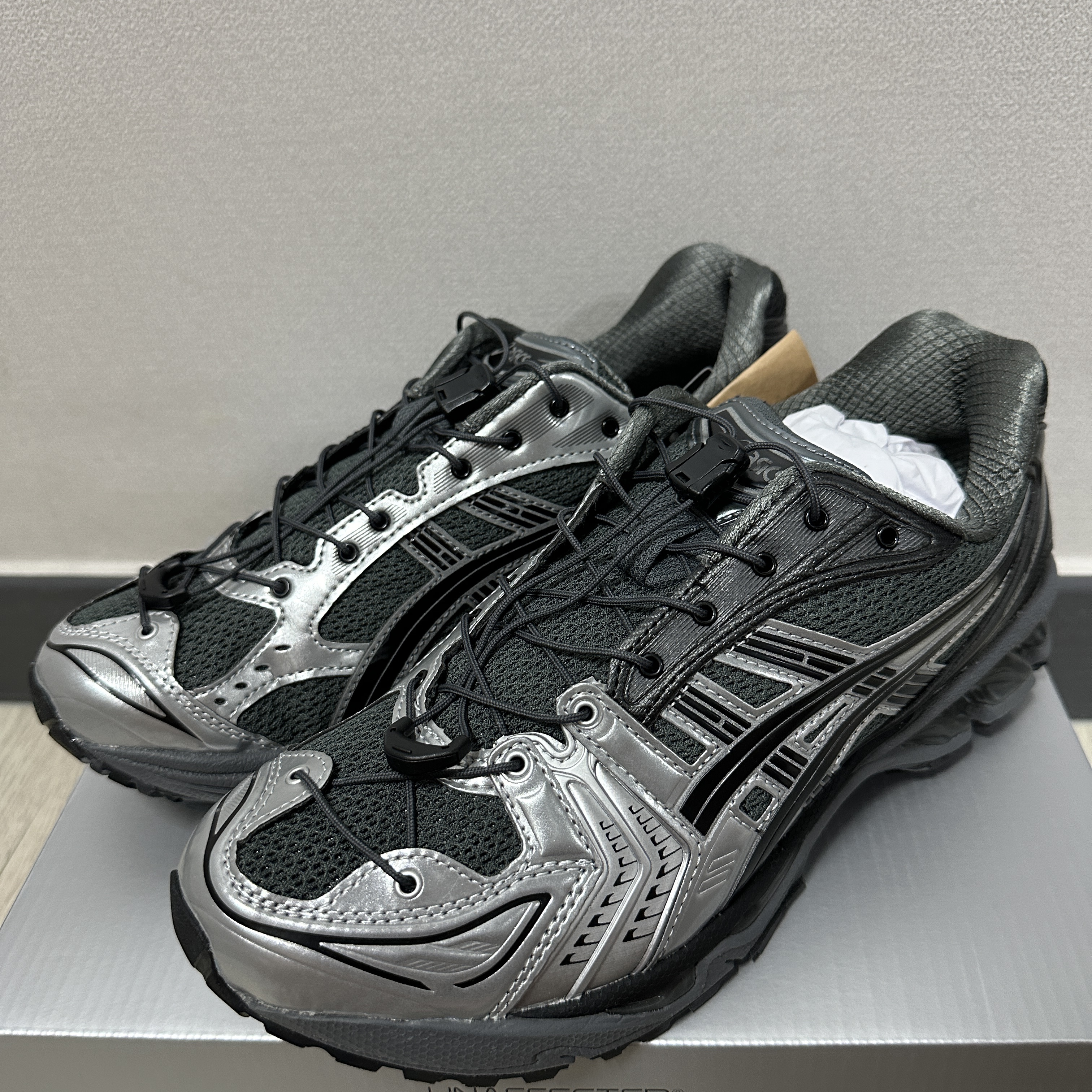 Asics x Unaffected Gel-Kayano 14 Silver Moon 착용 스타일