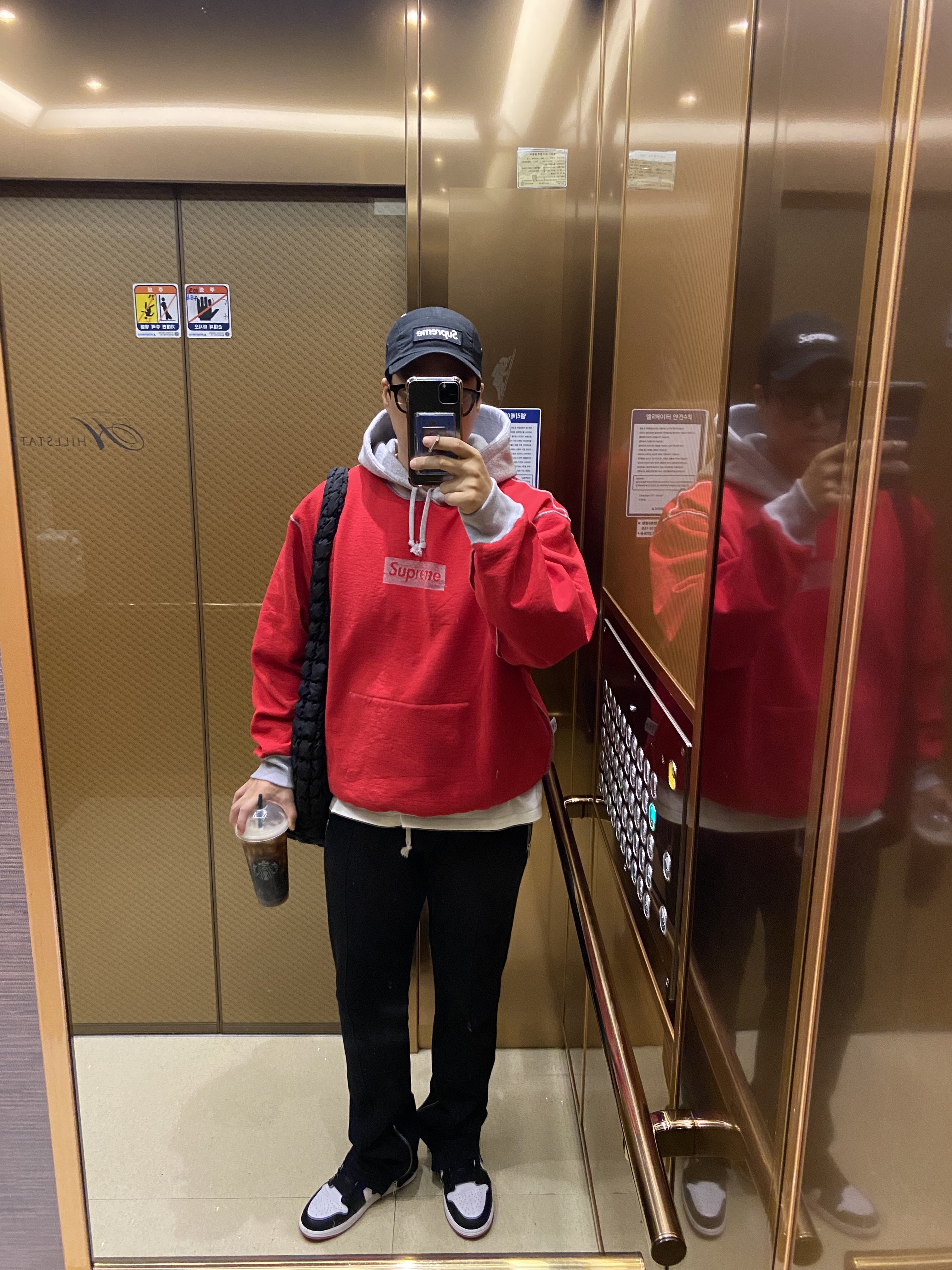 Supreme Inside Out Box Logo Hooded Sweatshirt Heather Grey - 23SS, Supreme Military Camp Cap Black - 21FW 착용 스타일