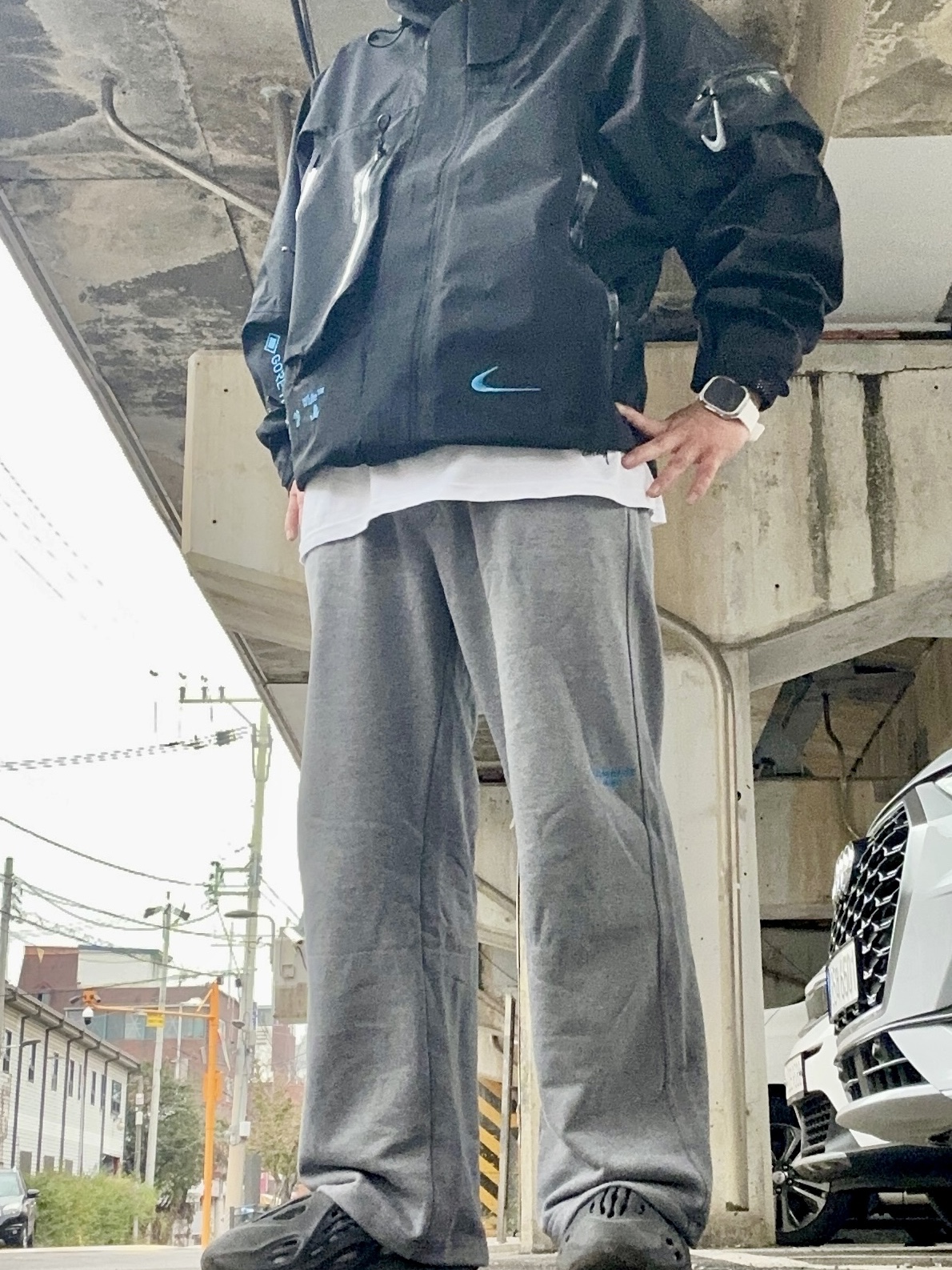 Nike x Off-White NRG Gore-Tex Jacket Black - Asia, Adidas Yeezy Foam RNNR Onyx 착용 스타일