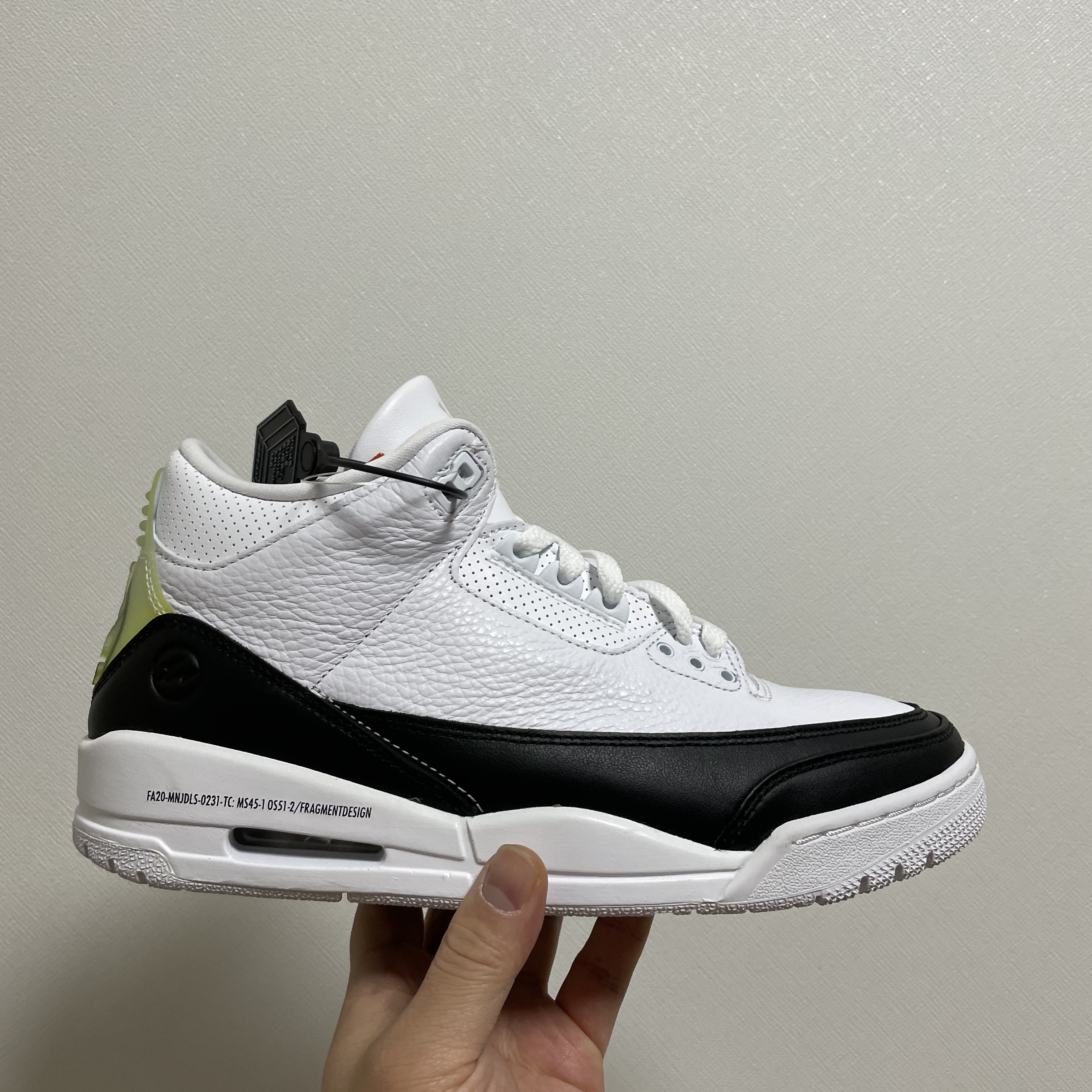 Jordan 3 x Fragment Retro SP White Black 착용 스타일