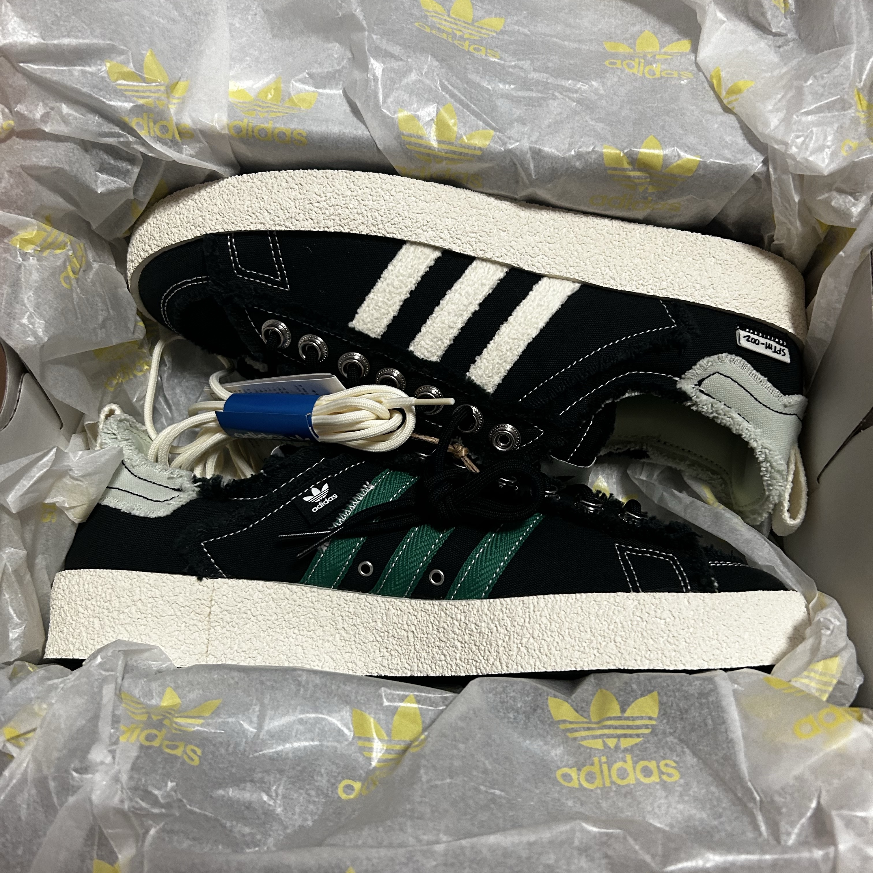 Adidas x Song for the Mute Campus 80s Core Black Cream White 착용 스타일 - 5