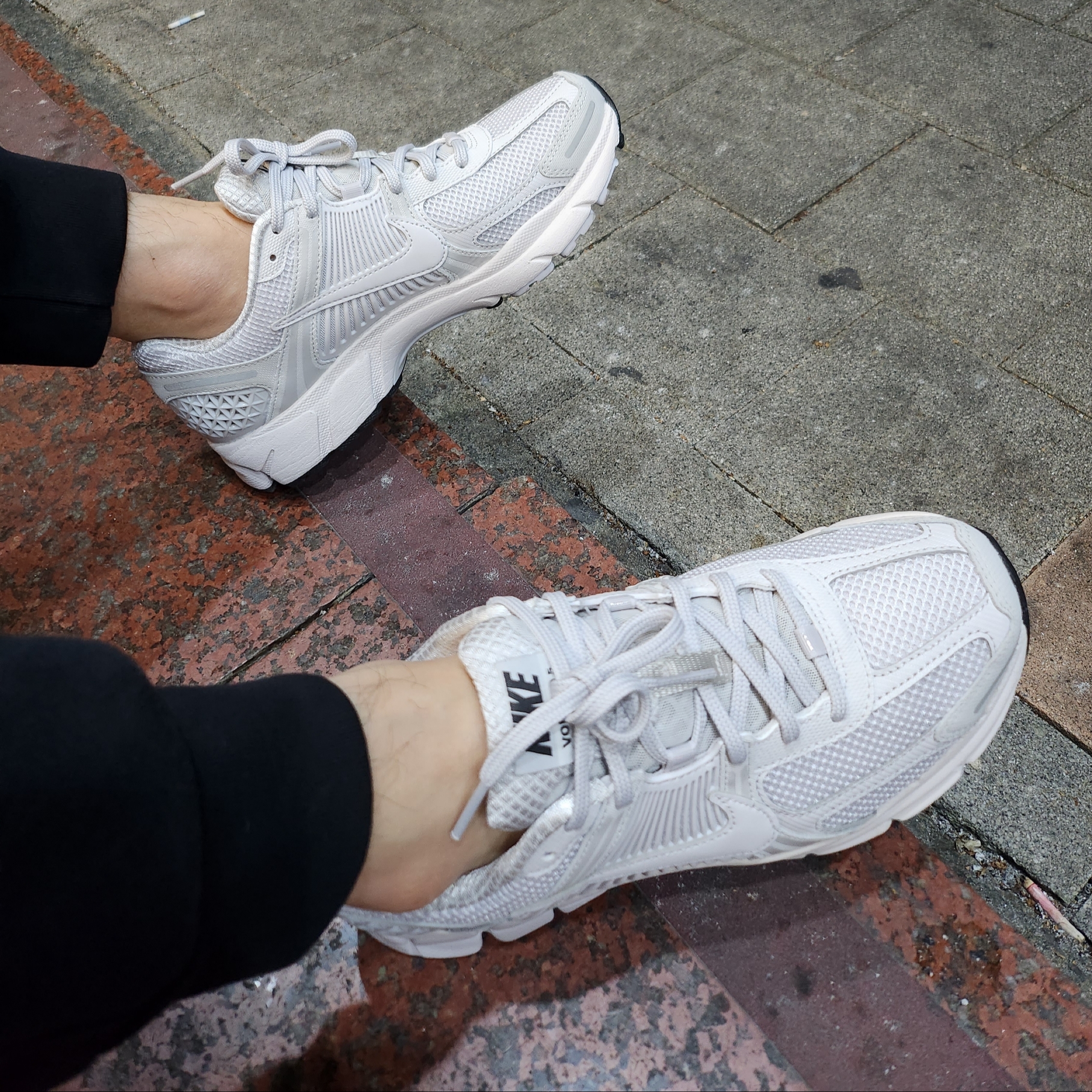 Nike Zoom Vomero 5 SP Vast Grey 2023 착용 스타일