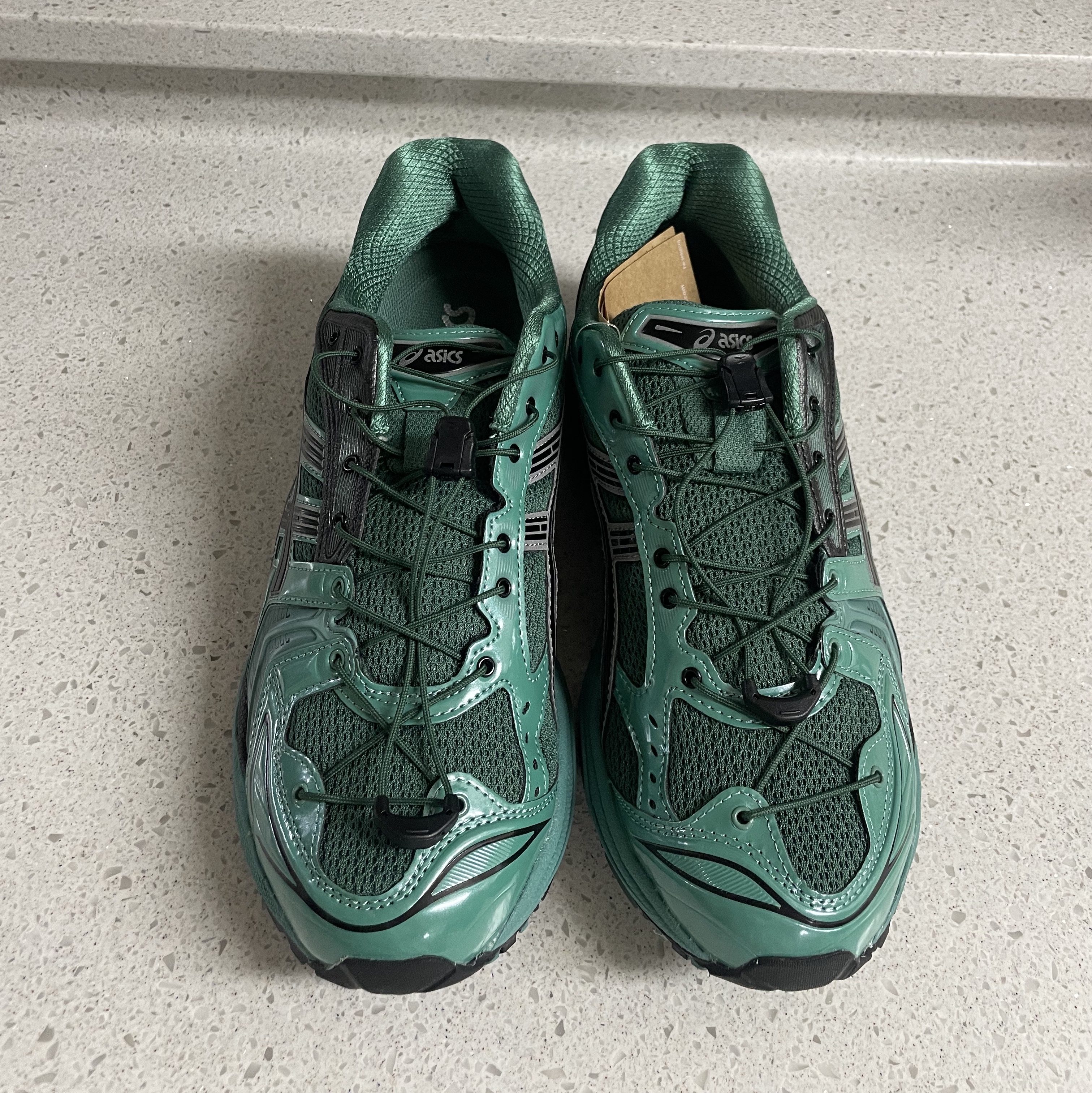 Asics x Unaffected Gel-Kayano 14 Uranus Green 착용 스타일 - 5