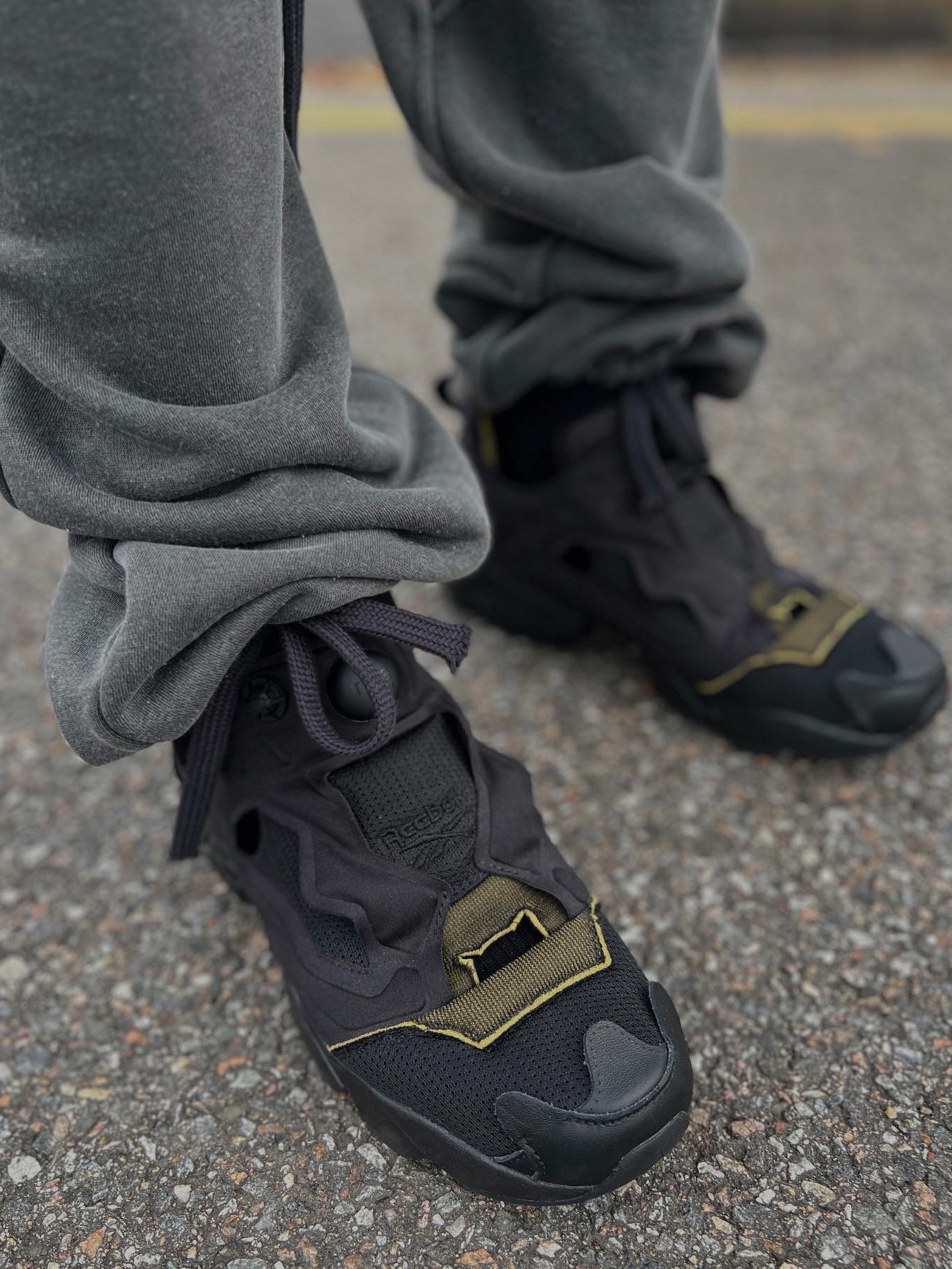 Reebok x Maison Margiela Instapump Fury Memory of Shoes Black ์ฐฉ์ฉ ์คํ์ผ - 4