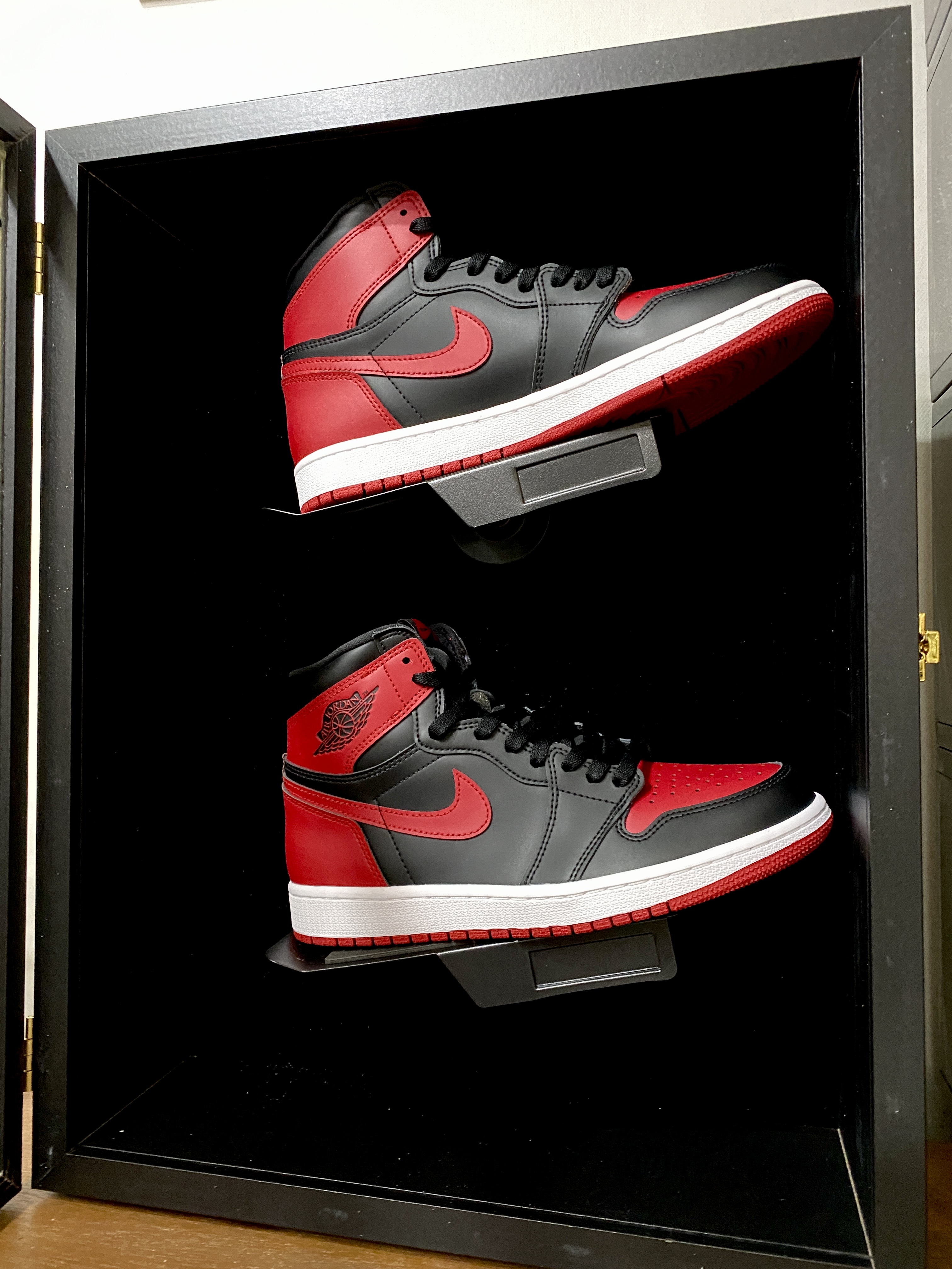 Jordan 1 Retro High OG Patent Bred 착용 스타일 - 1