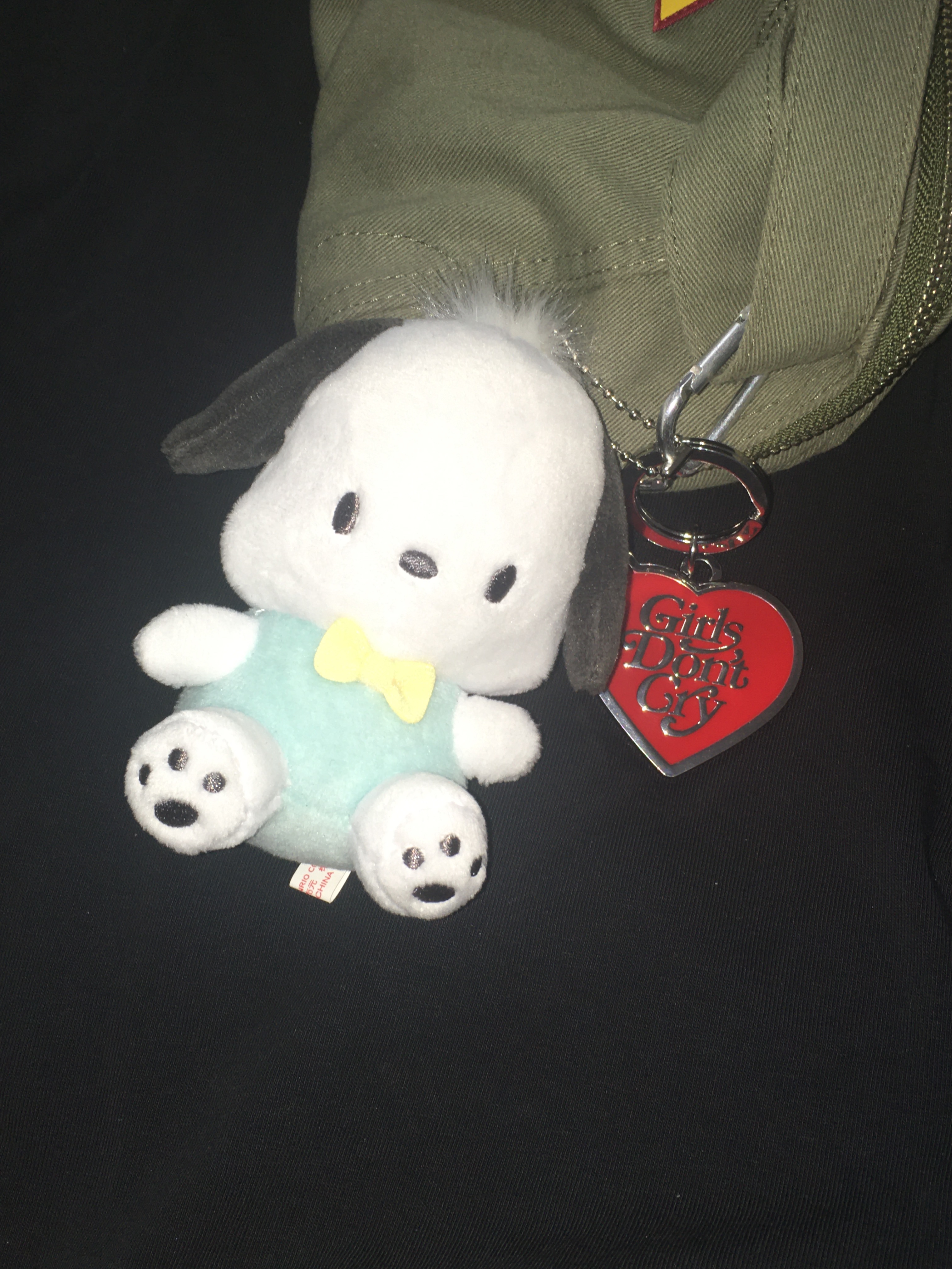 Human Made x Verdy Girls Don't Cry Keyring Red 착용 스타일
