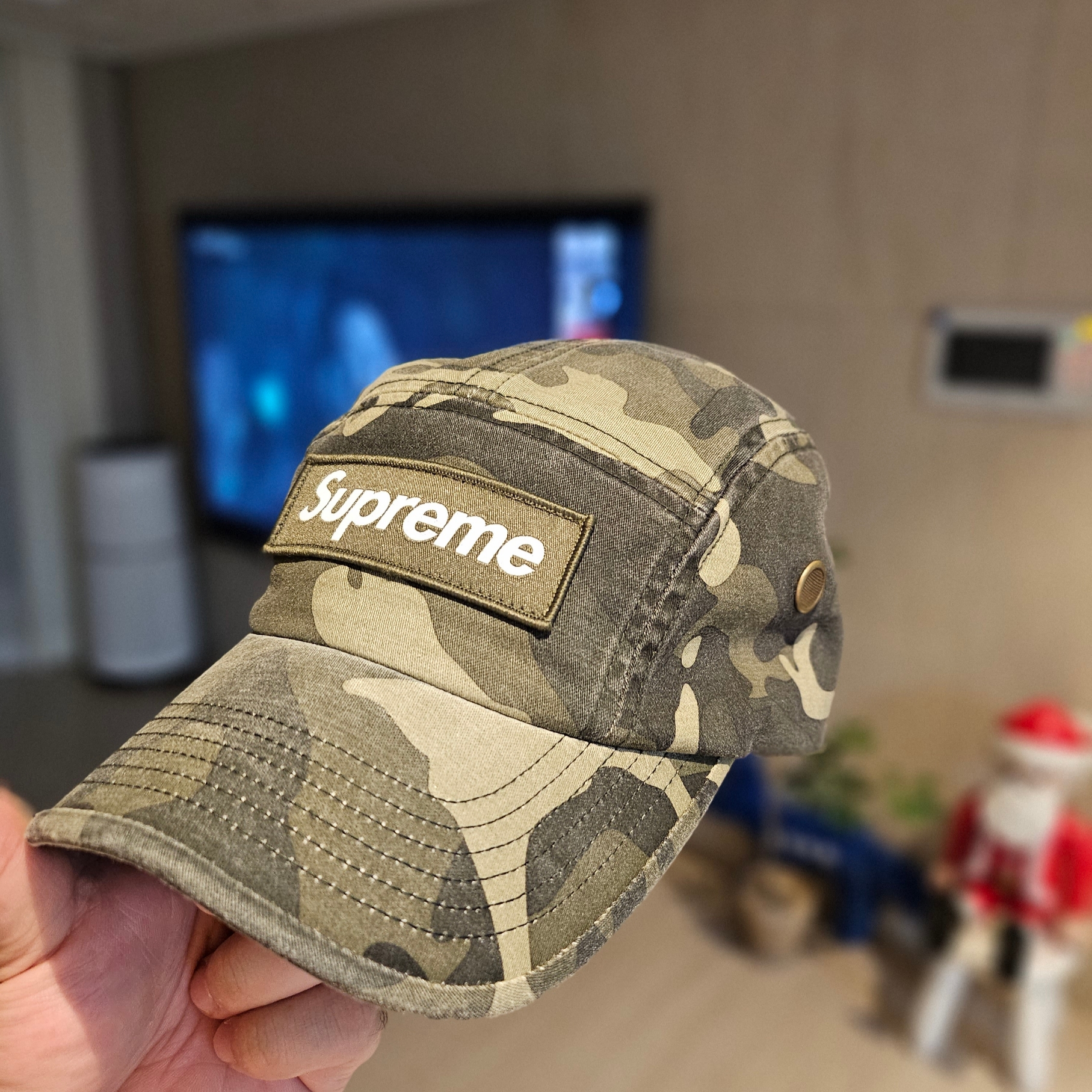 Supreme Military Camp Cap Olive Camo - 23SS 착용 스타일