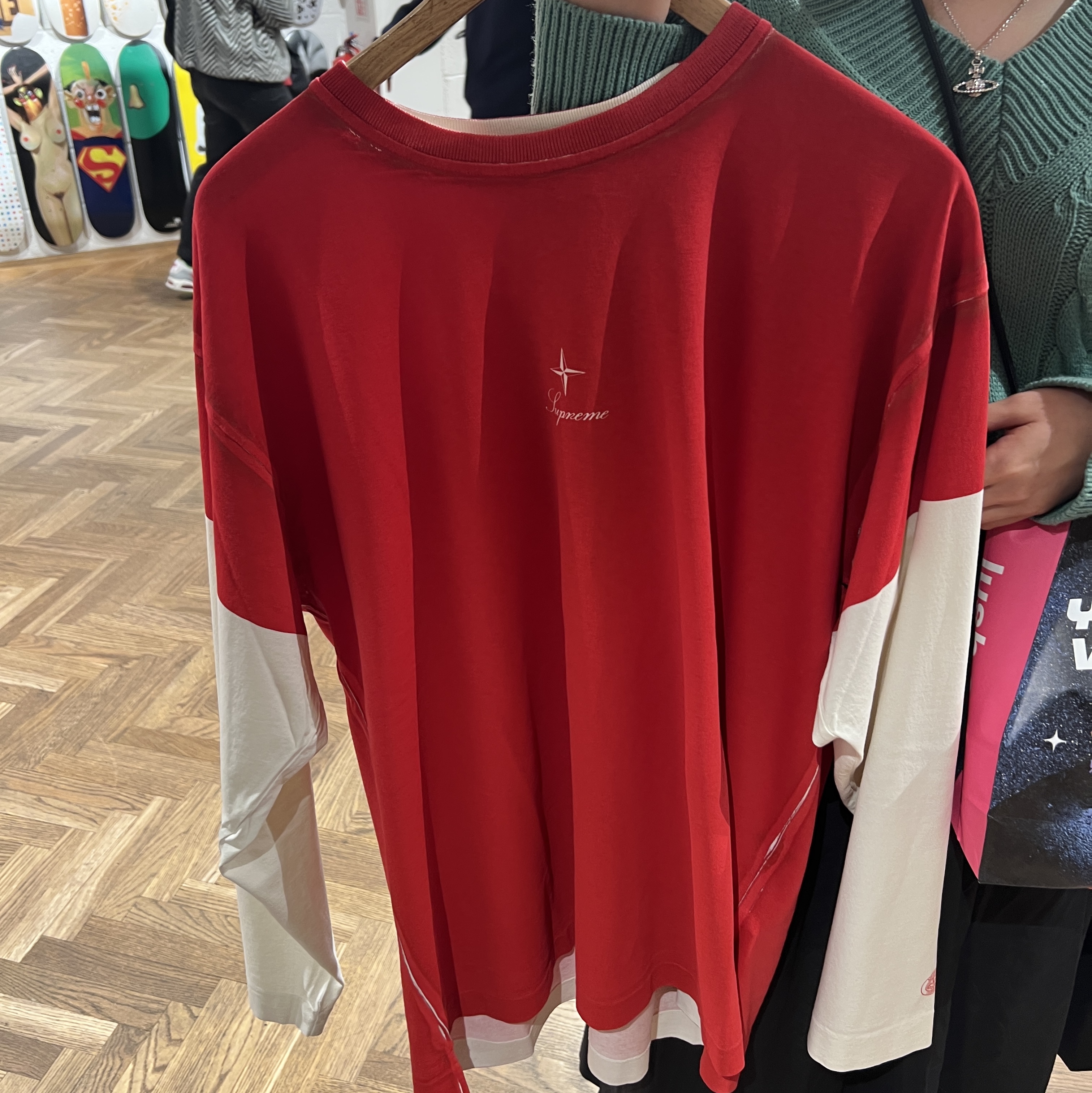 Supreme x Stone Island L/S Top Red - 23FW 착용 스타일