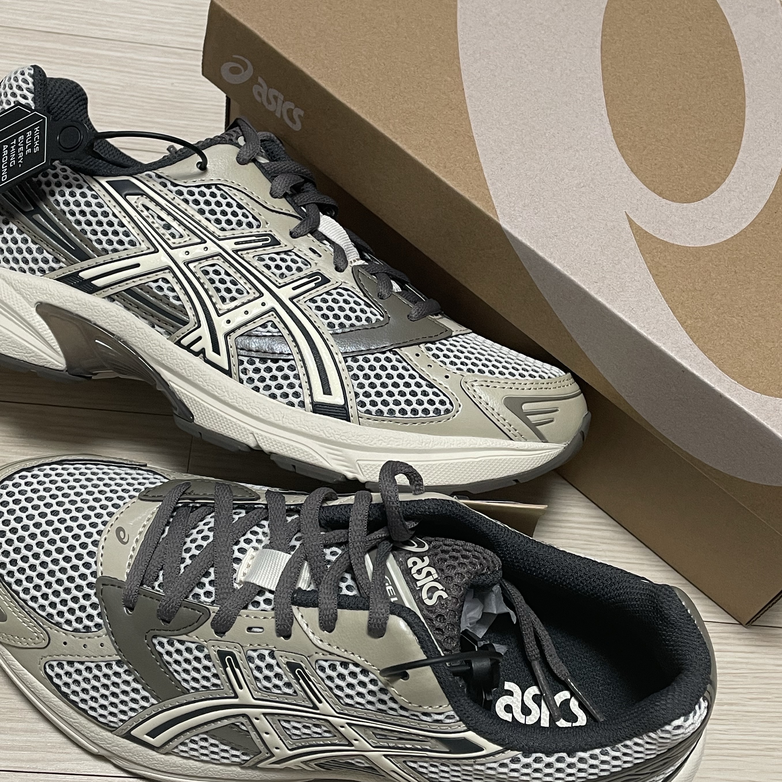 Asics Gel-1130 Birch Dark Taupe - Korea Exclusive 착용 스타일
