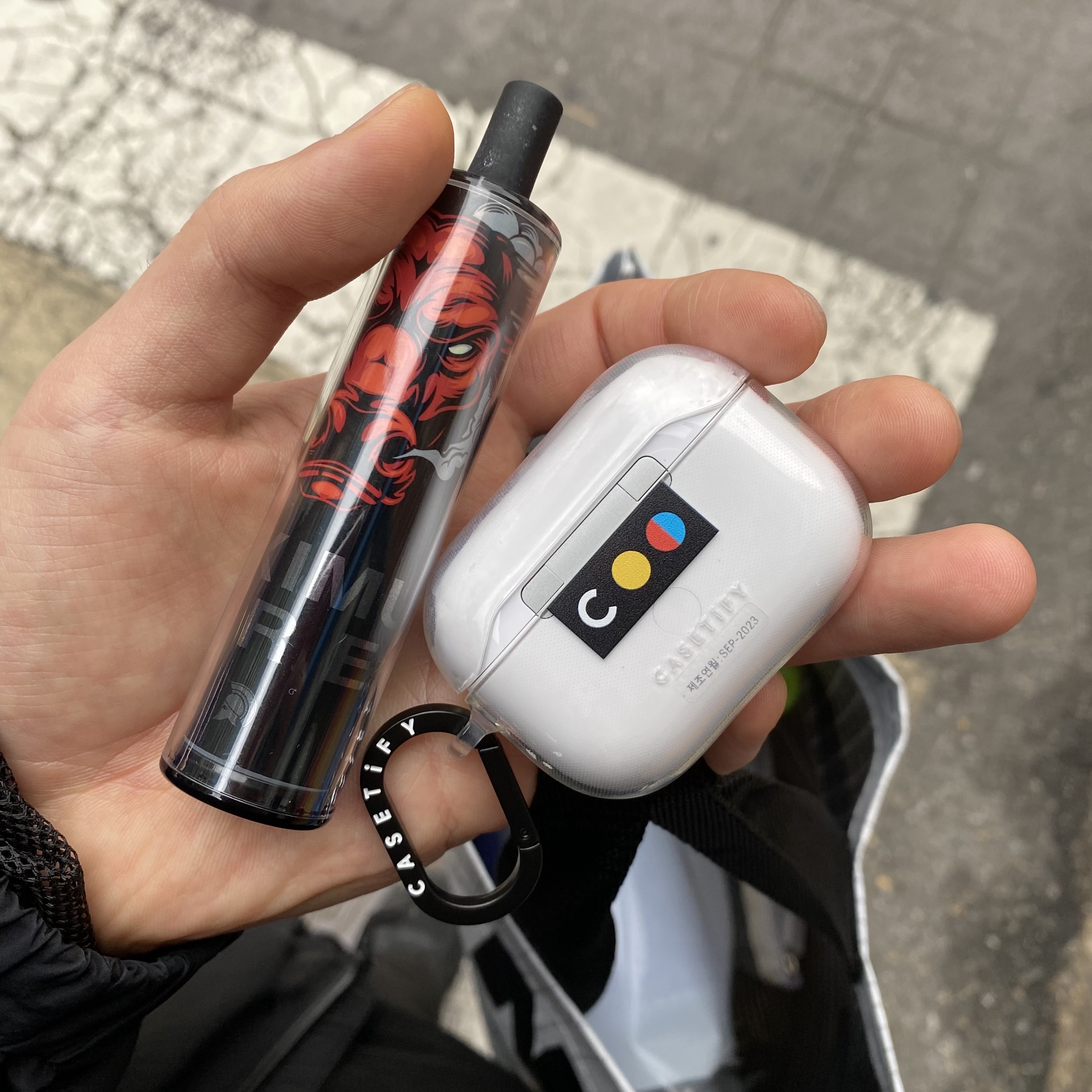 Casetify x IAB Studio Single White Logo AirPods Pro Case Clear, Apple Airpods Pro 2nd Gen with MagSafe Charging Case USB C (Korean Ver.) 착용 스타일 - 2