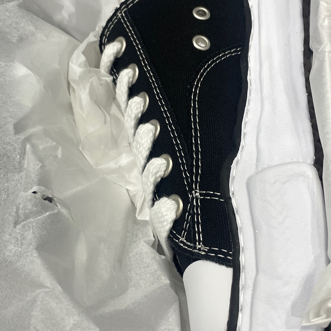 Maison Mihara Yasuhiro Peterson OG Sole Canvas Low Sneakers Black 착용 스타일