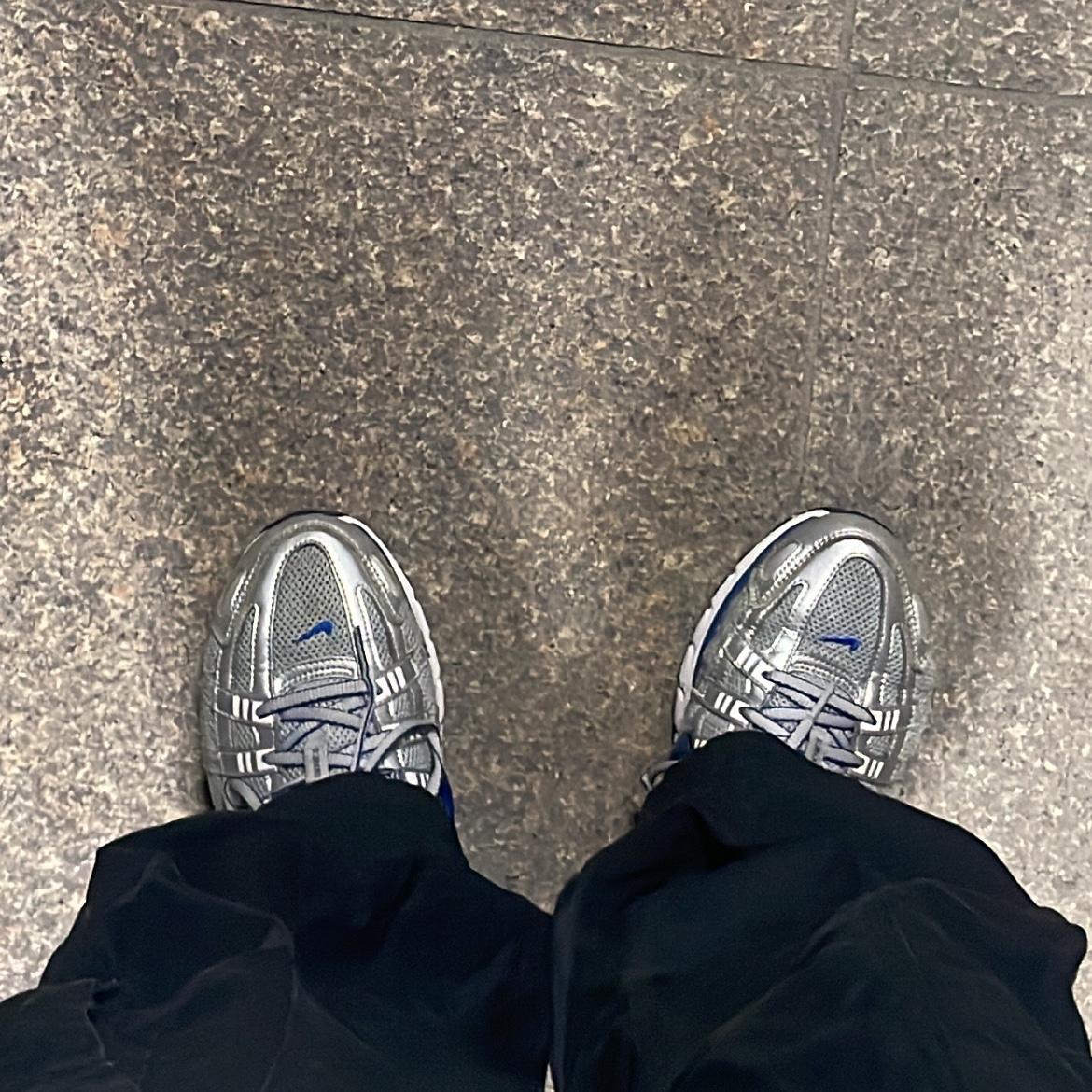 (W) Nike P-6000 Laser Blue 착용 스타일