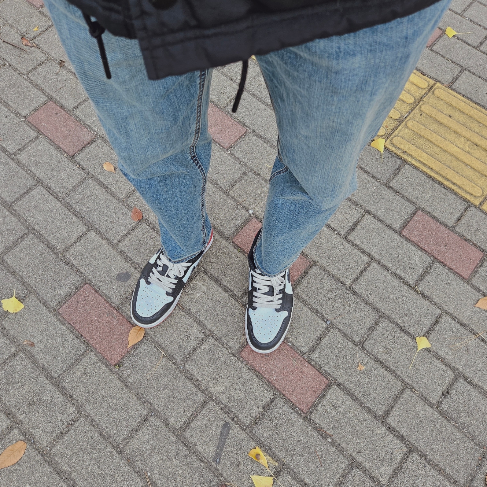 Jordan 1 Retro Low OG Black Toe 착용 스타일