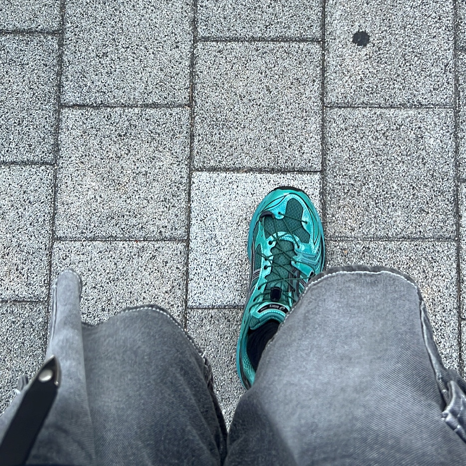 Asics x Unaffected Gel-Kayano 14 Uranus Green 착용 스타일 - 3