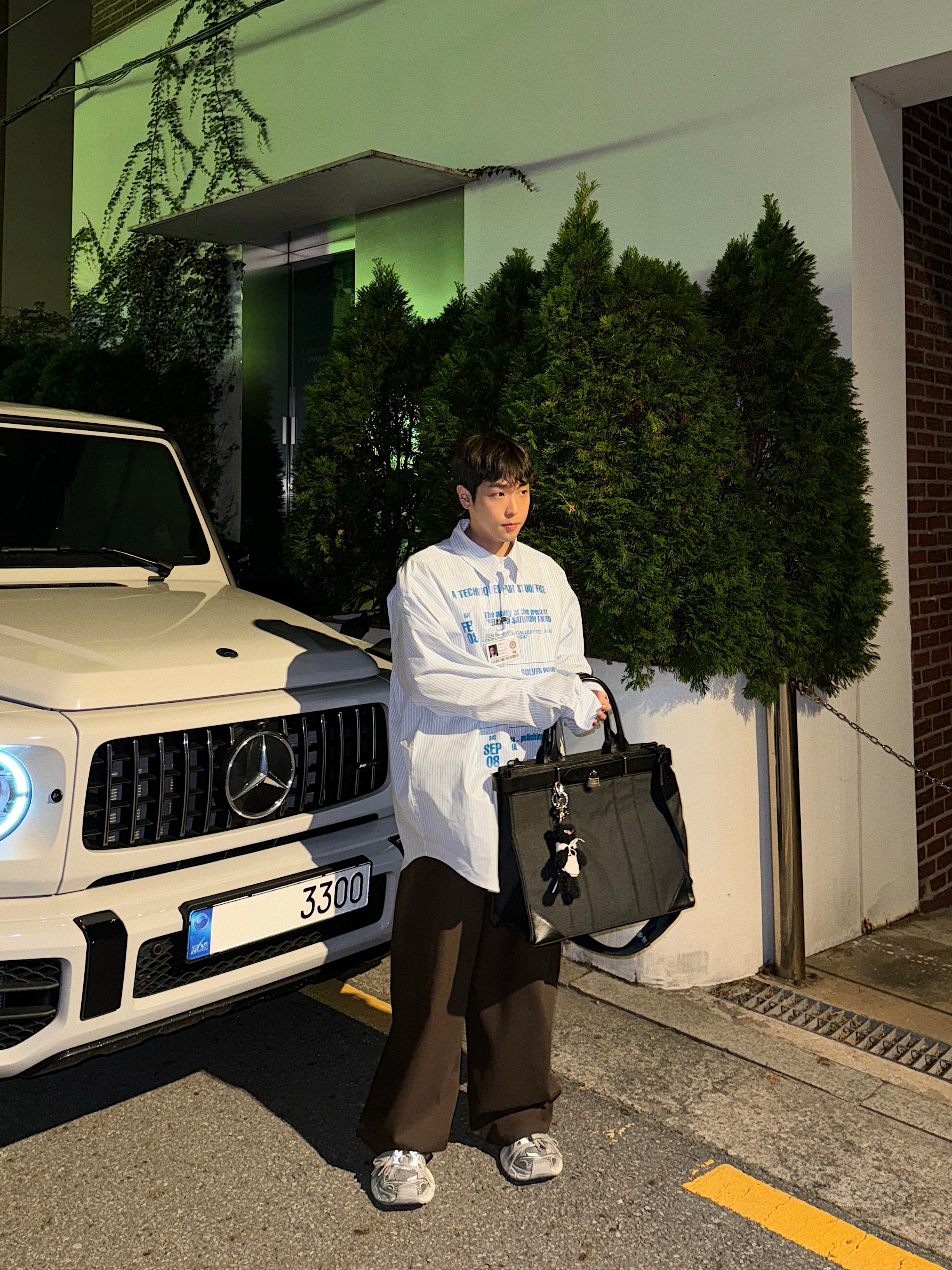 STU Coated Printing Stripe Shirts Sky Blue With Name Tag, STU x Monamhee Stu 착용 스타일 - 1