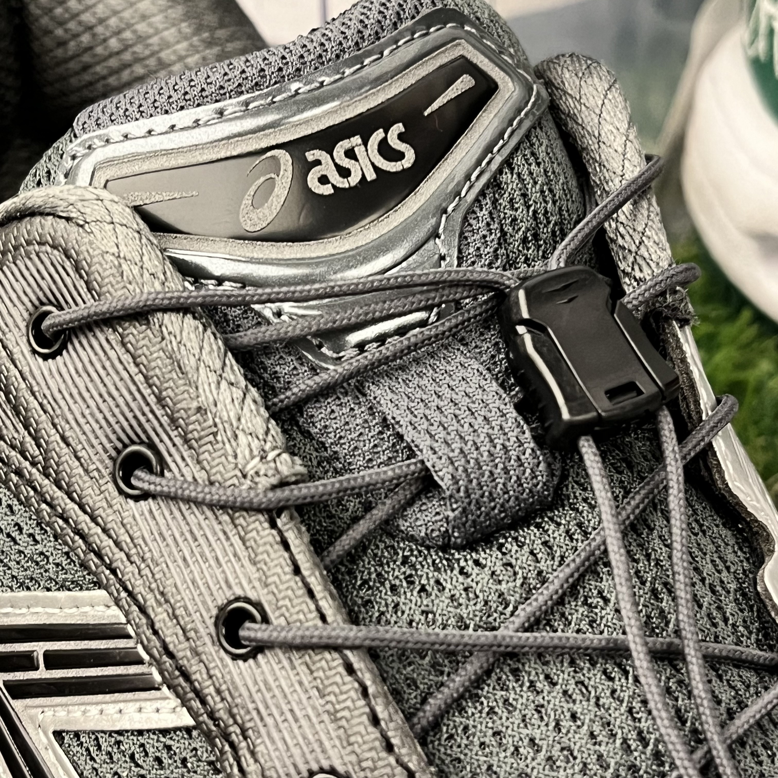 Asics x Unaffected Gel-Kayano 14 Silver Moon 착용 스타일 - 3