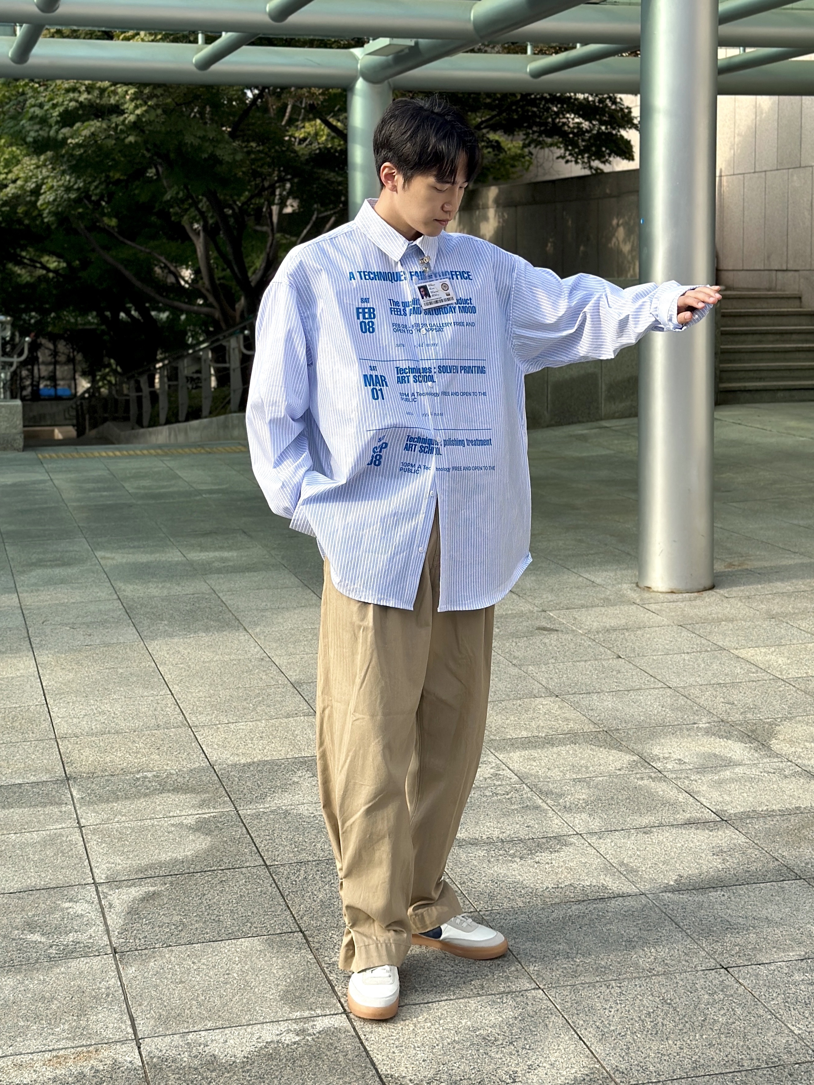 Nike x J.Crew Killshot 2 Sail Midnight Navy, STU Coated Printing Stripe Shirts Sky Blue With Name Tag 착용 스타일 - 3