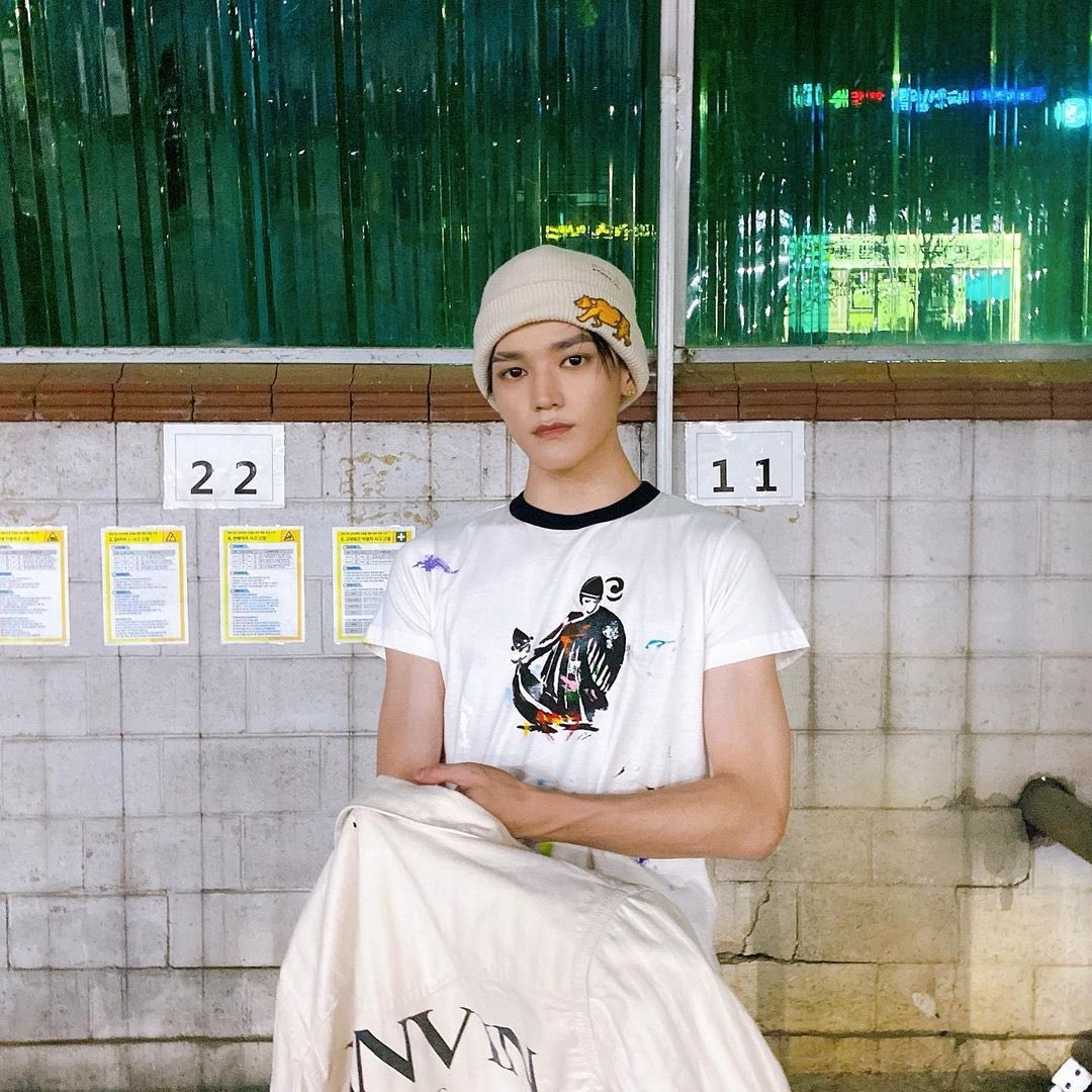 (W) Gallery Dept. x Lanvin Logo T-Shirt Paint Marks White 착용 스타일