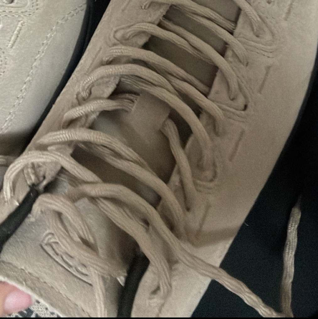 (W) Keen Jasper Suede Sneakers Silver Mink 착용 스타일