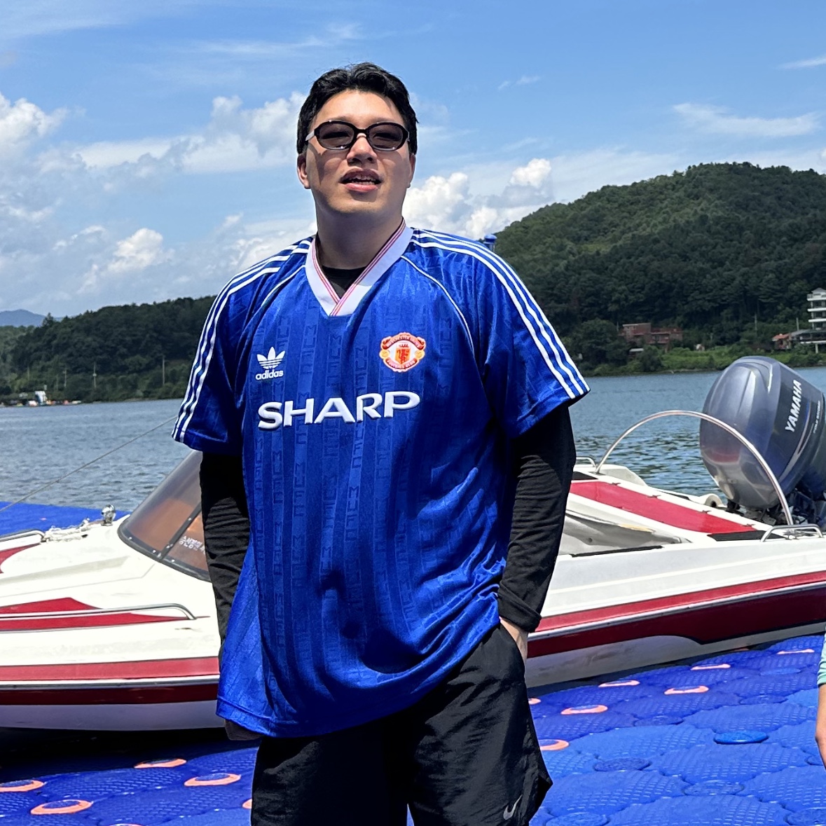 Adidas Manchester United 1988/90 Jersey Collegiate Royal - US Sizing 착용 스타일