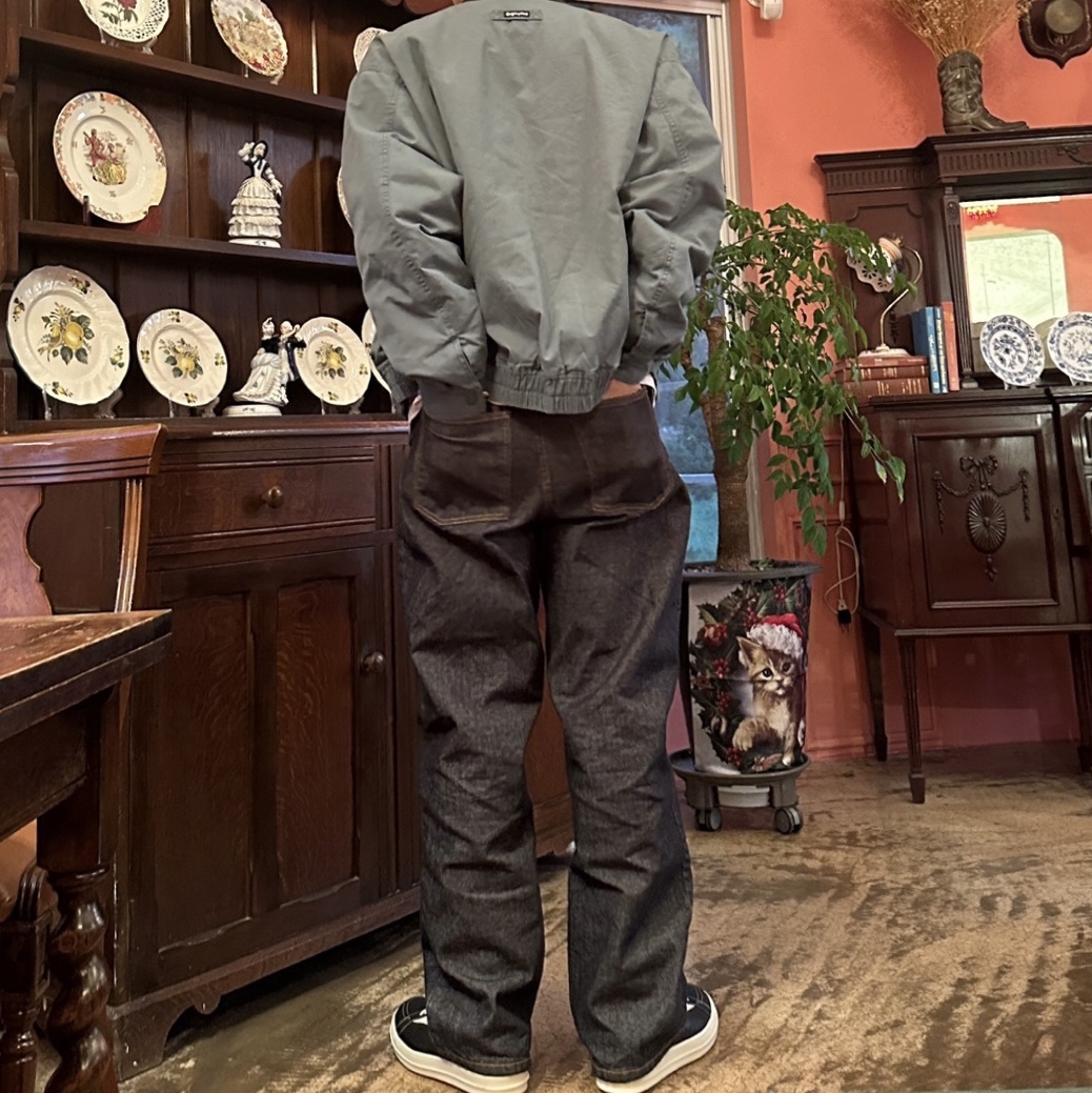 Rick Owens Vintage Sneakers Black, Supreme Leather Collar Utility Jacket Green - 23FW 착용 스타일 - 3