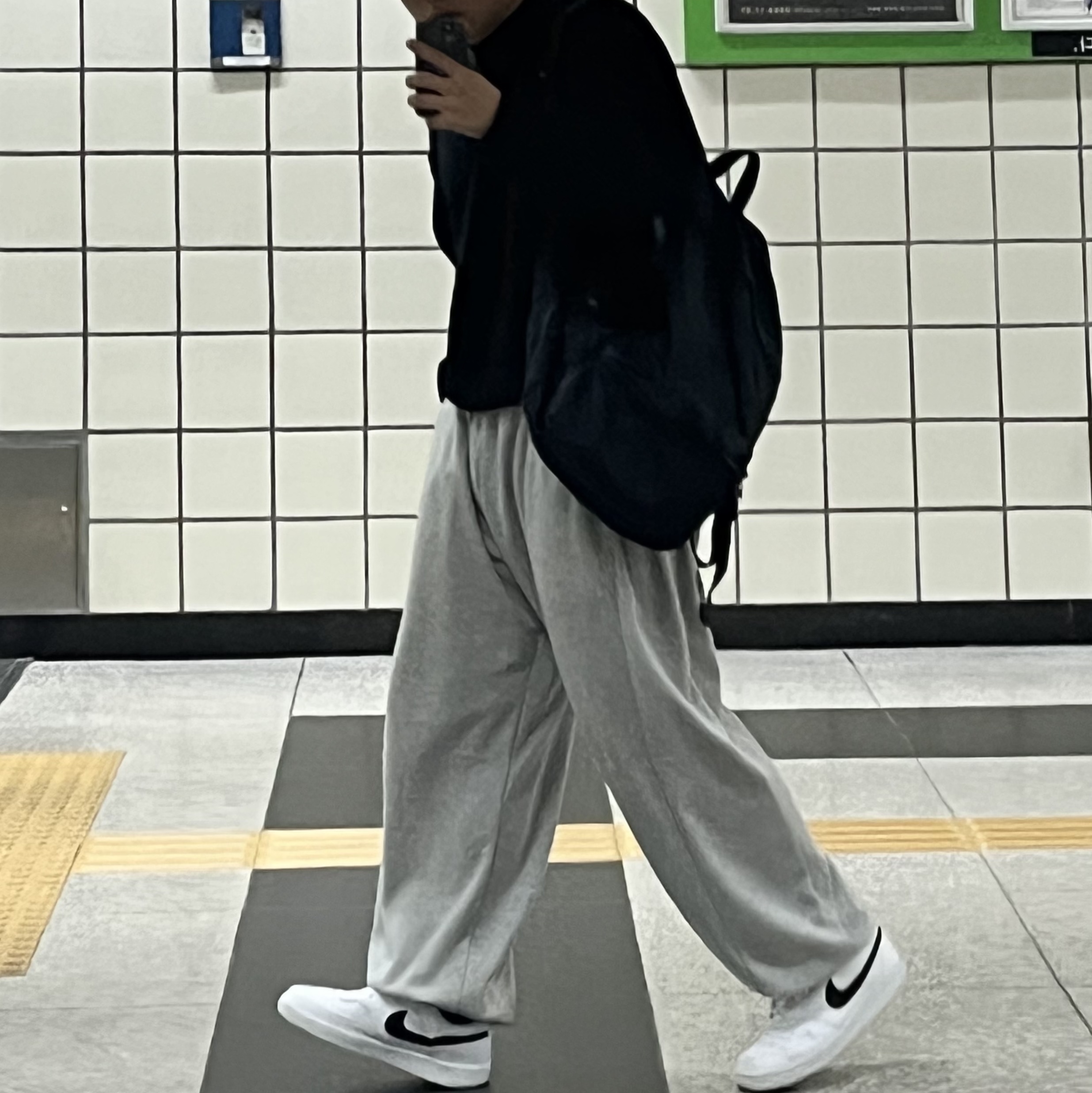 Nike Court Vision Low Next Nature White Black 착용 스타일